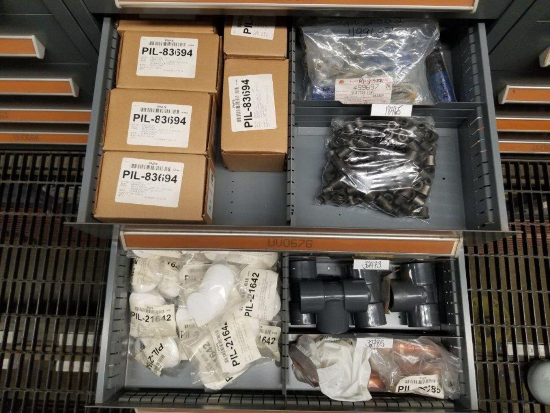 LOT - CONTENTS ONLY OF (14) VIDMAR CABINETS, CONSISTING OF ASSORTED HARDWARE, ELECTRICAL - Image 42 of 48