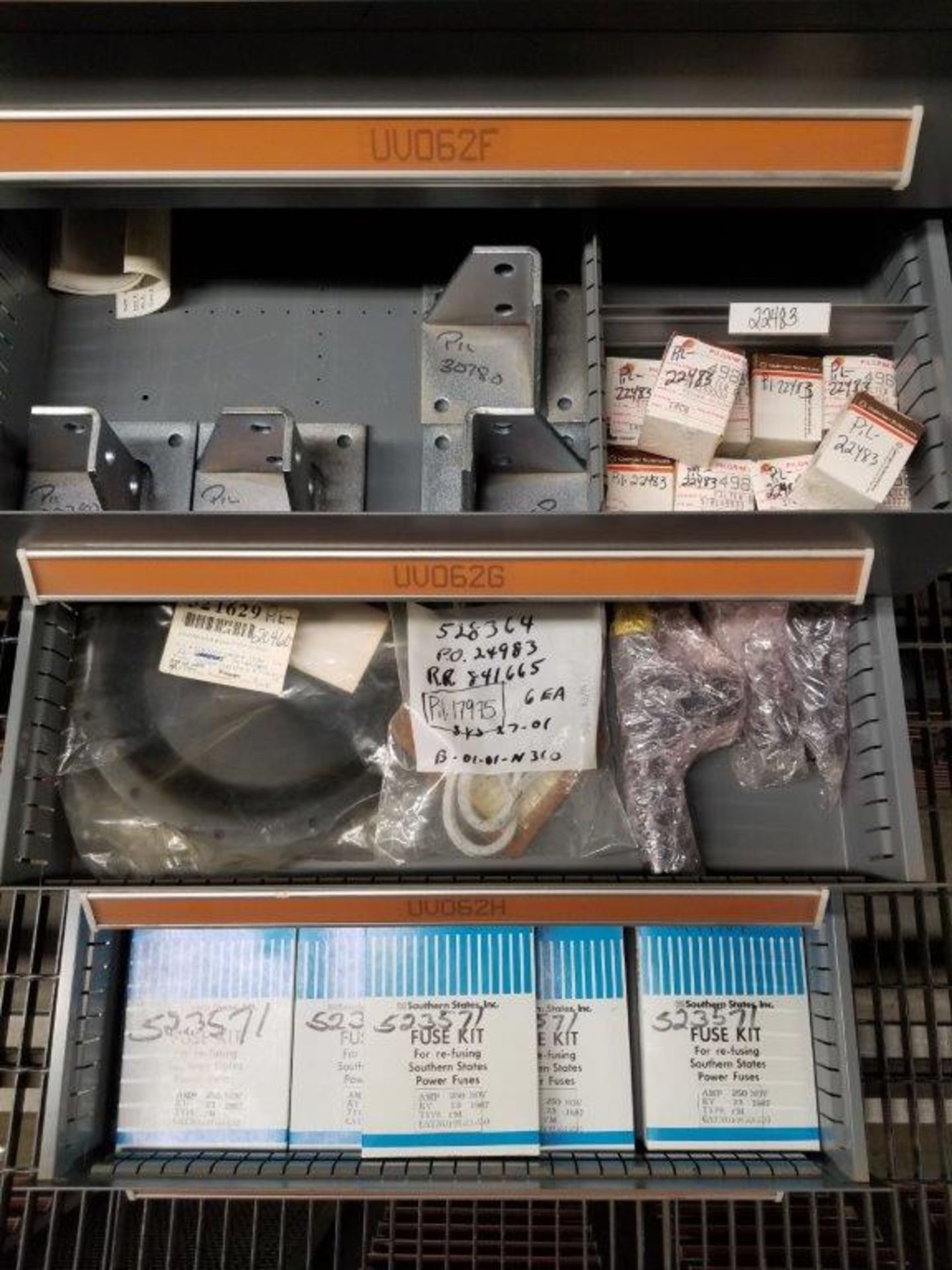 LOT - CONTENTS ONLY OF (14) VIDMAR CABINETS, CONSISTING OF ASSORTED HARDWARE, ELECTRICAL - Image 26 of 48