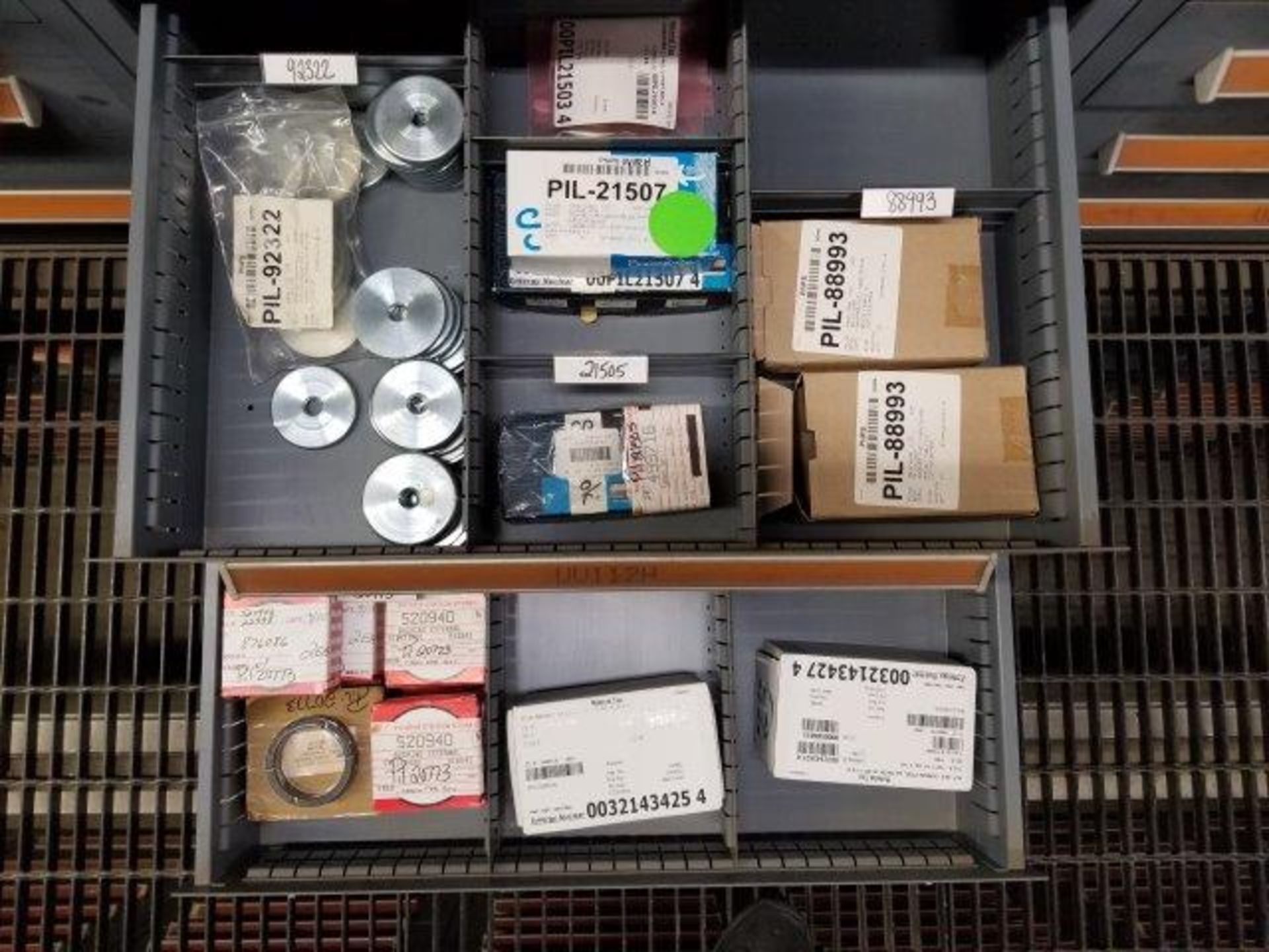 LOT - CONTENTS ONLY OF (14) VIDMAR CABINETS, CONSISTING OF ASSORTED HARDWARE, ELECTRICAL - Image 44 of 50