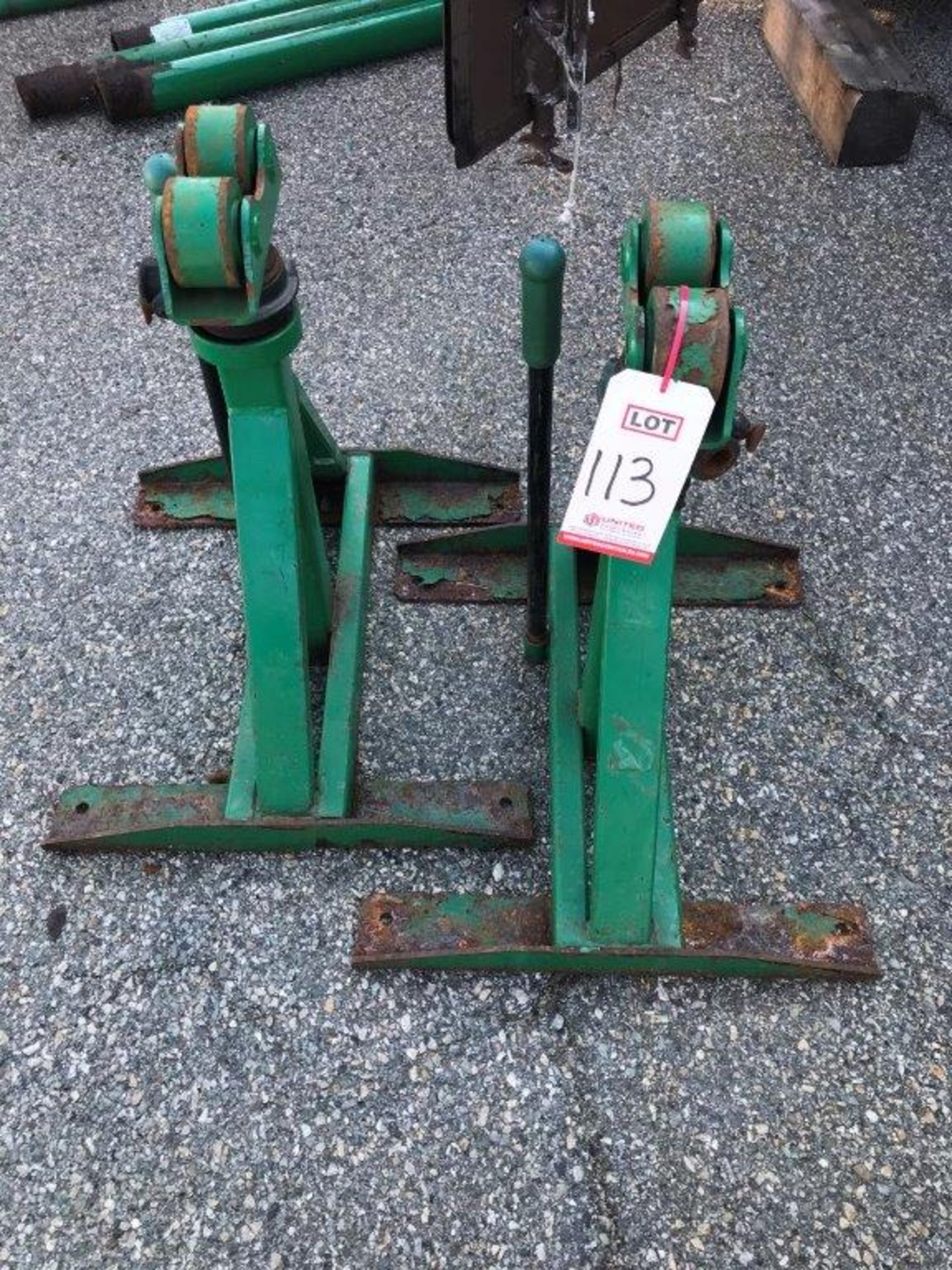 LOT - (2) GREENLEE MODEL 656 HEAVY DUTY RATCH REEL STANDS (LOCATION: FLEX CONTAINER)