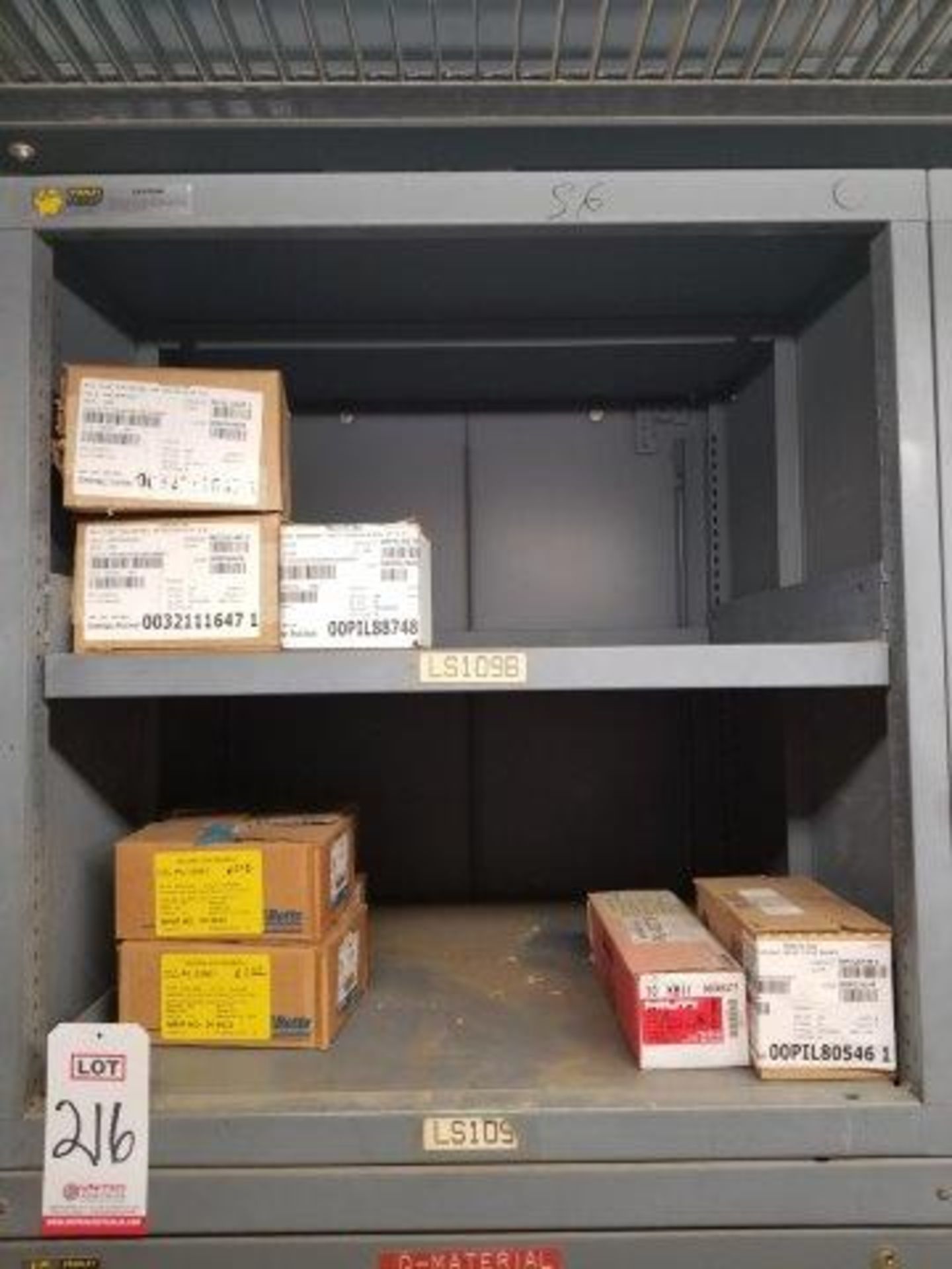 LOT - CONTENTS ONLY OF (16) VIDMAR CABINETS, CONSISTING OF ASSORTED HARDWARE, ELECTRICAL