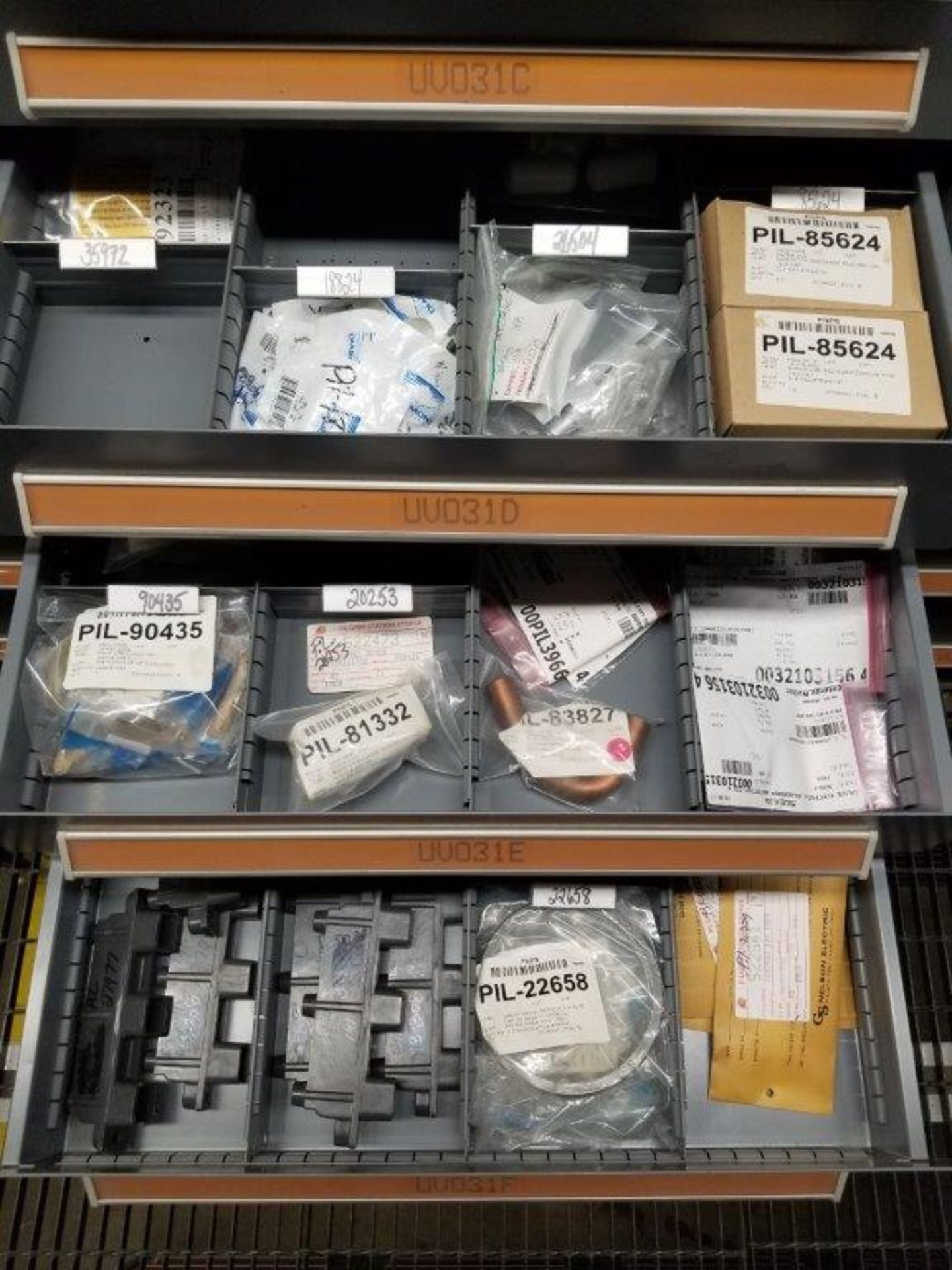 LOT - CONTENTS ONLY OF (14) VIDMAR CABINETS, CONSISTING OF ASSORTED HARDWARE, ELECTRICAL - Image 7 of 48