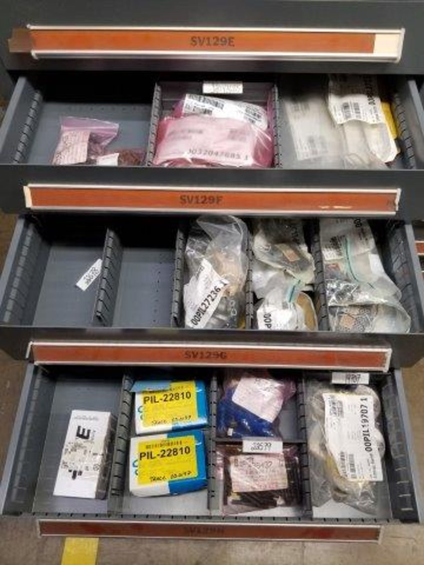 LOT - CONTENTS ONLY OF (23) VIDMAR CABINETS, CONSISTING OF ASSORTED HARDWARE, ELECTRICAL - Image 45 of 78