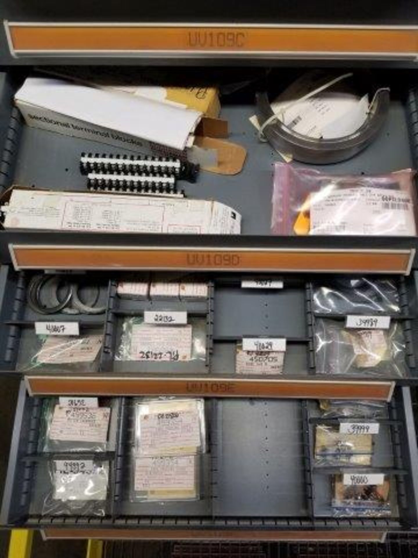 LOT - CONTENTS ONLY OF (14) VIDMAR CABINETS, CONSISTING OF ASSORTED HARDWARE, ELECTRICAL - Image 50 of 50