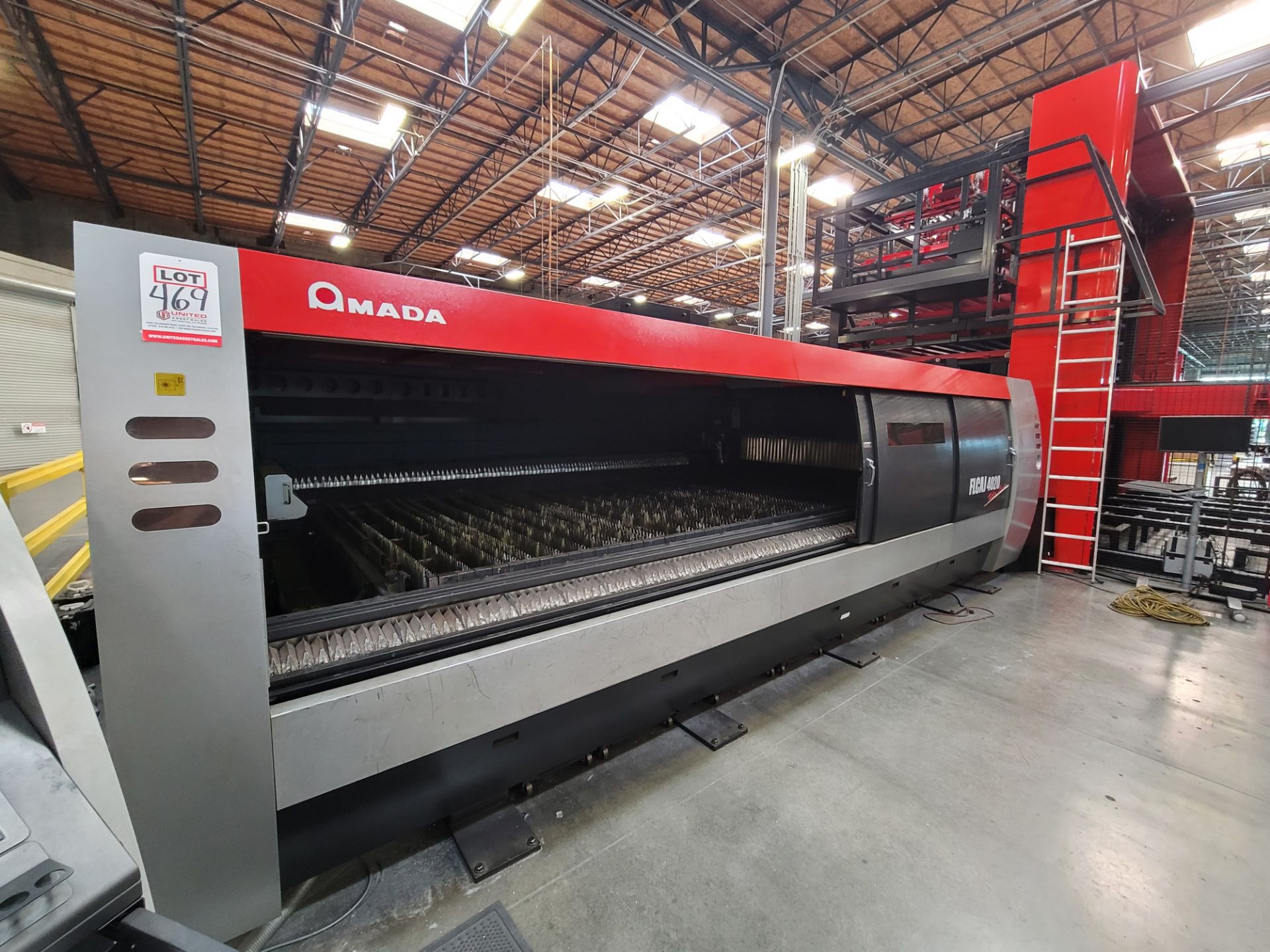 2014 AMADA FLCAJ 4020 FIBER LASER FABRICATION CELL, AMADA AJ4000 4.2 KW GEN 2 FIBER LASER, AMNC-F - Image 4 of 51