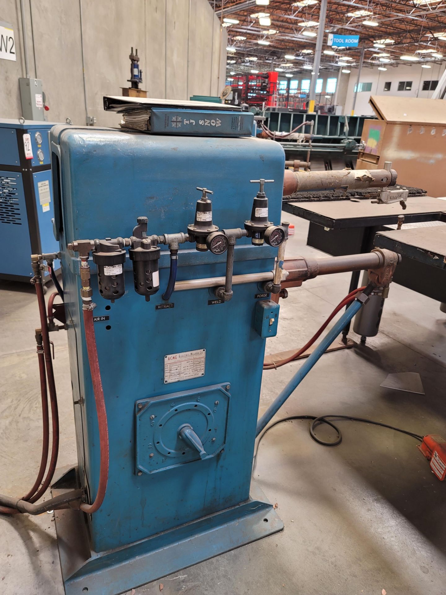 ACME 50 KVA SPOT WELDER, TYPE: 3-12-50, STYLE: AR, 460 V, CONTROL VOLTAGE: 115, S/N 12953, 22" - Image 3 of 5