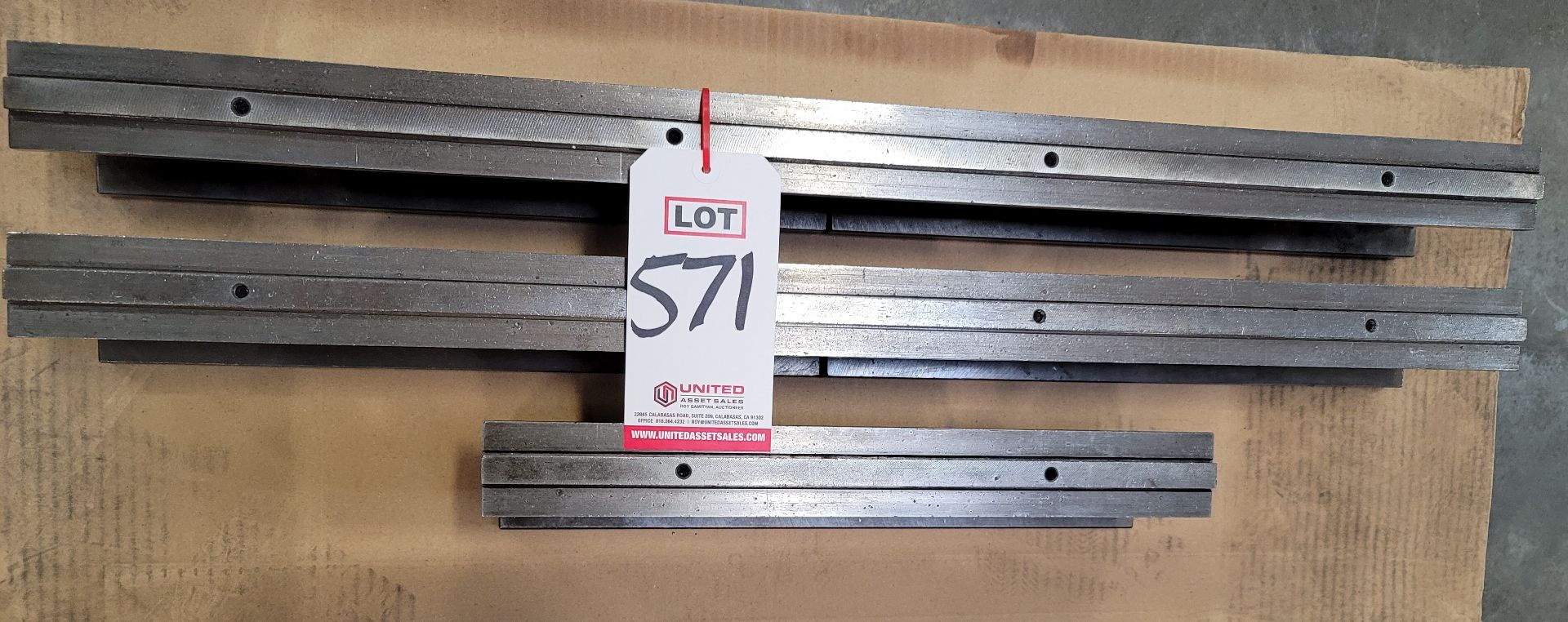 LOT - AMADA RISER BRAKE DIES (SEE PHOTOS FOR SPECS)