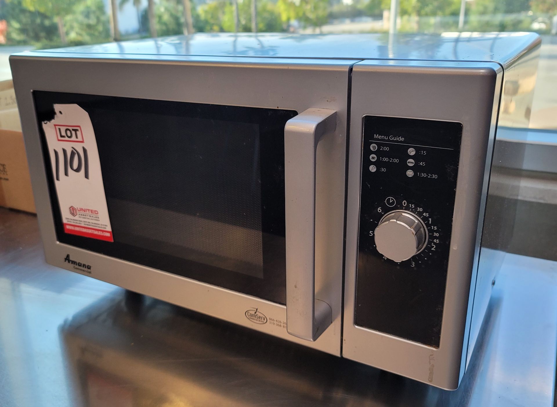 LOT - (2) AMANA COMMERCIAL 1500 WATT MICROWAVE OVENS