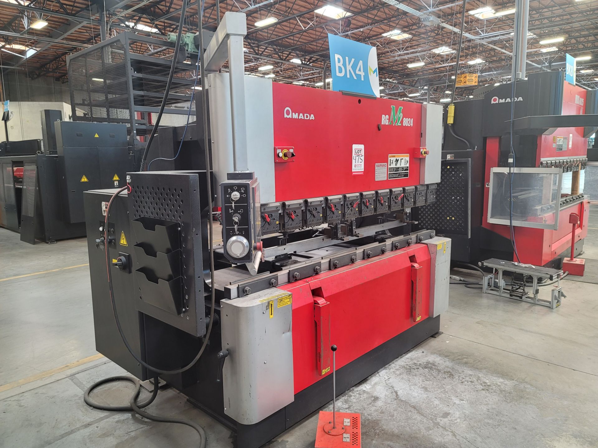 2010 AMADA RG-M28024 88 TON X 2.4 METER CNC PRESS BRAKE, 94.5" MAX BENDING LENGTH, 80.7" DISTANCE - Image 3 of 12