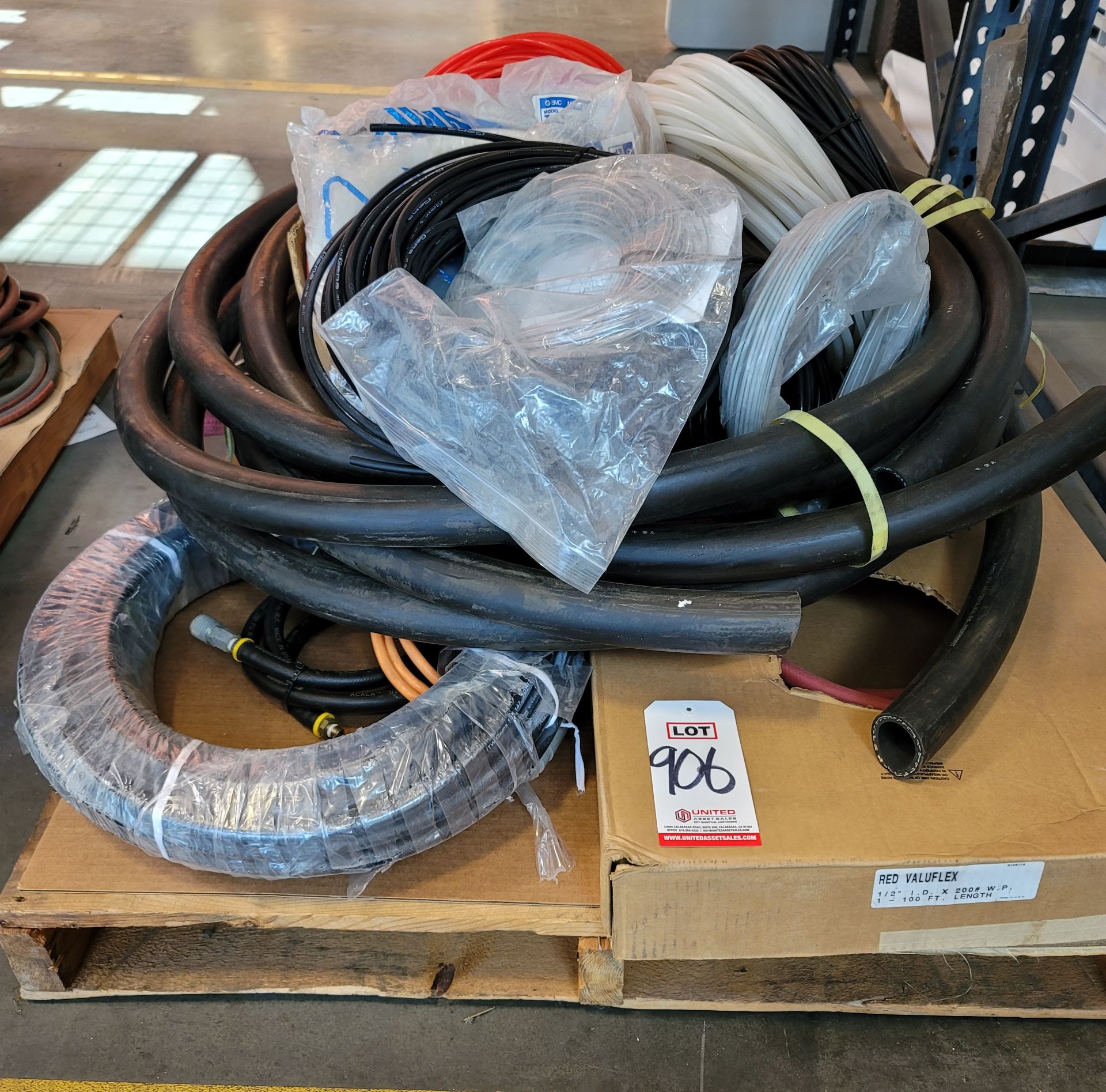 LOT - MISC HOSE