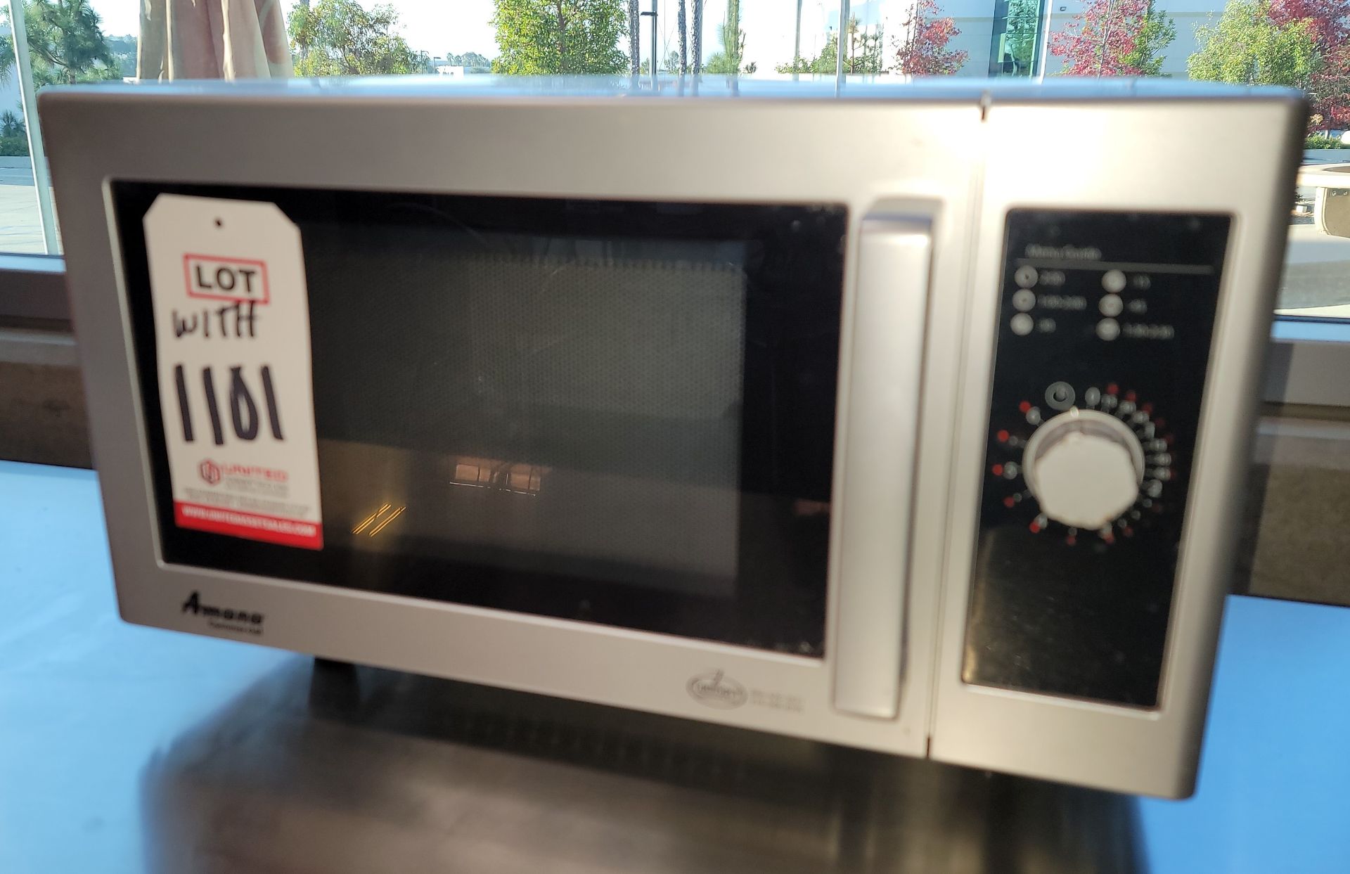LOT - (2) AMANA COMMERCIAL 1500 WATT MICROWAVE OVENS - Image 2 of 2