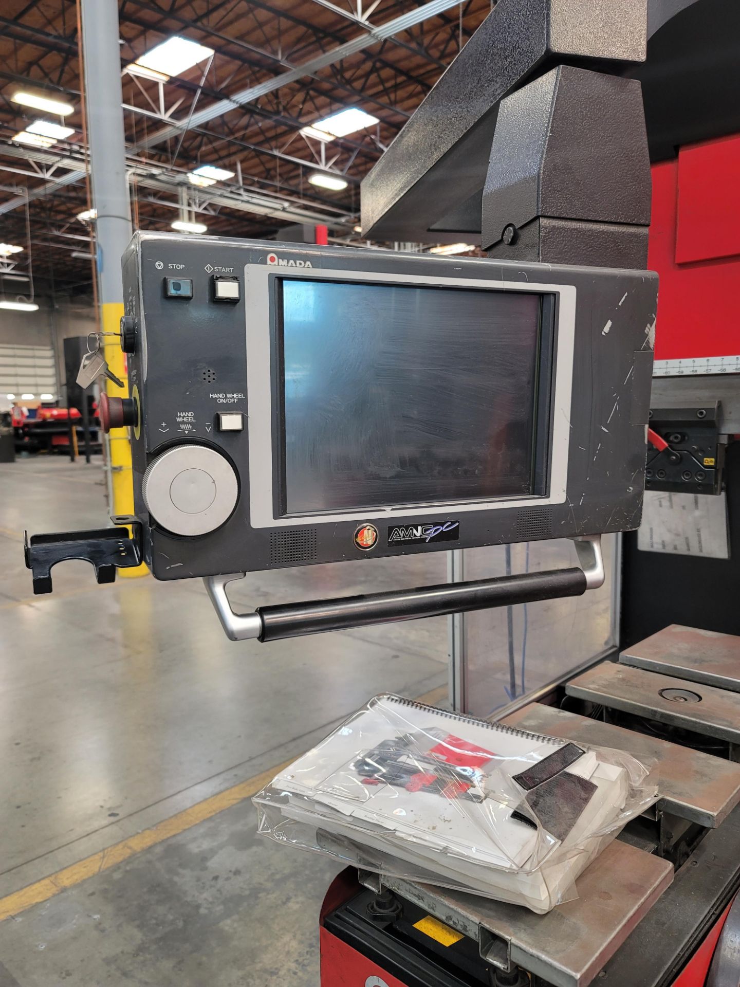 2010 AMADA HDS-1303NT 143 TON X 3 METER SERVO HYDRAULIC CNC PRESS BRAKE, 127" MAX BEND LENGTH, - Image 12 of 13