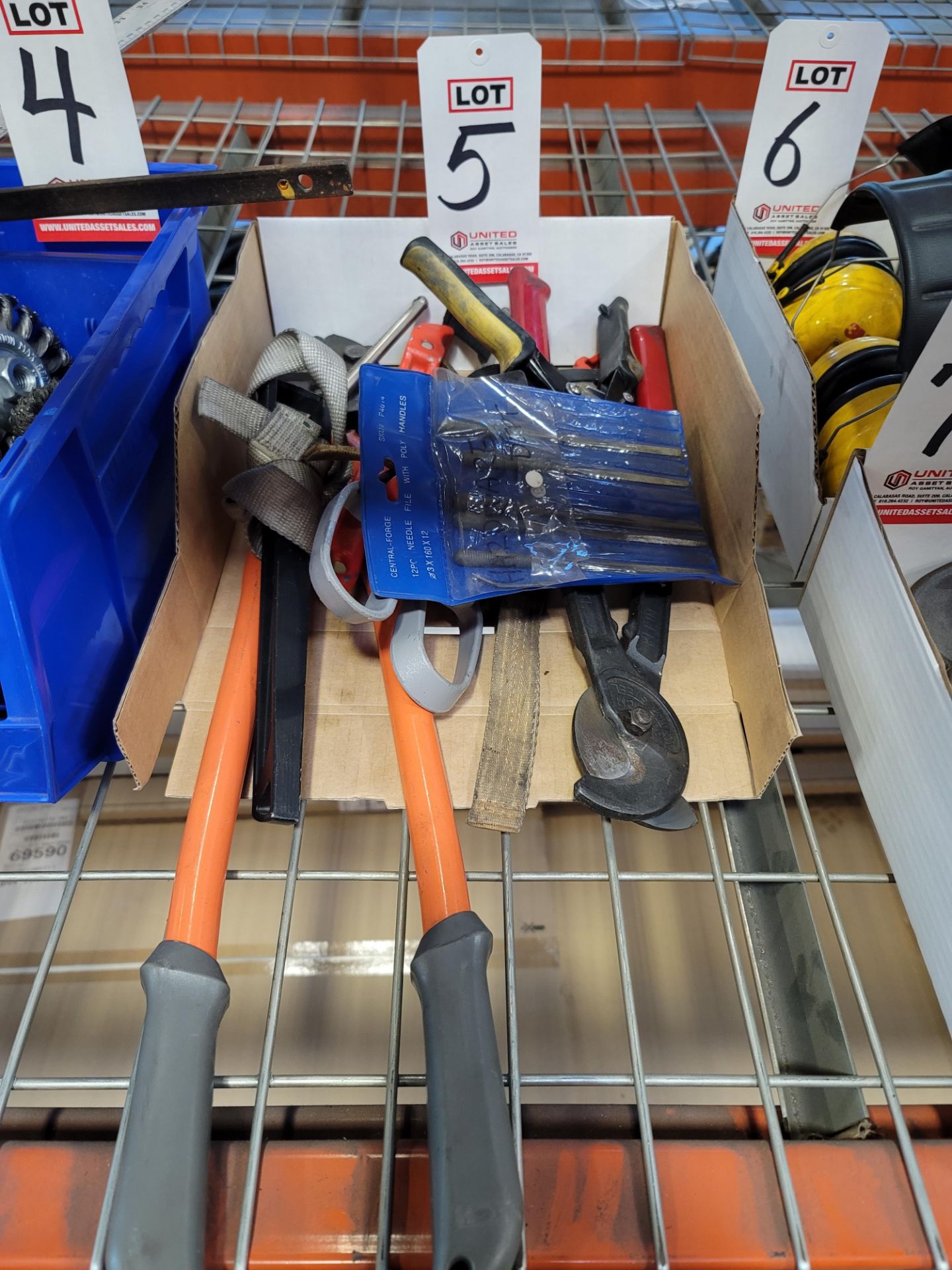 LOT - 24" BOLT CUTTER, STRAP WRENCHES, TIN SNIPS, ETC.