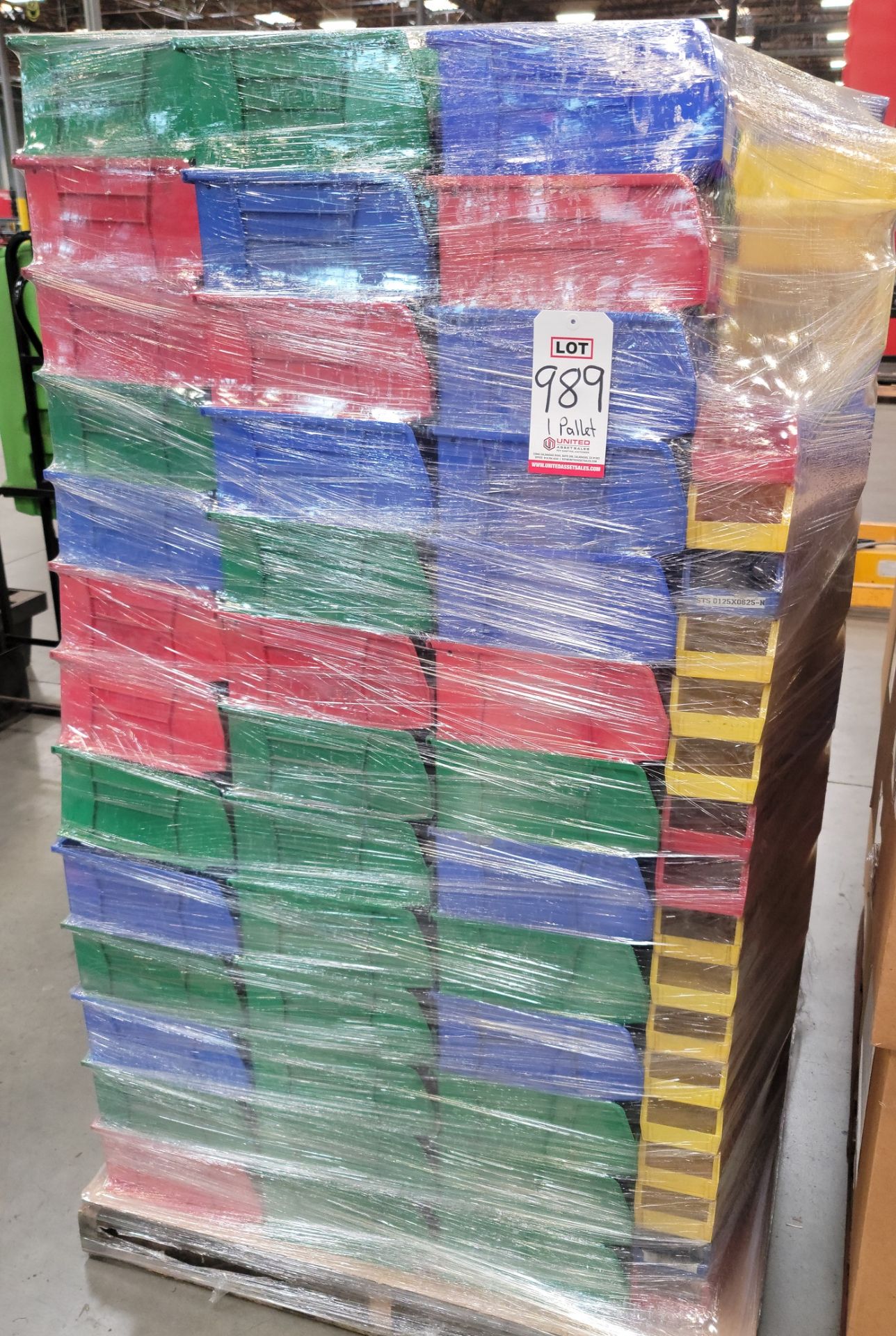 LOT - PALLET OF PLASTIC AKRO BINS, VARIOUS SIZES AND COLORS