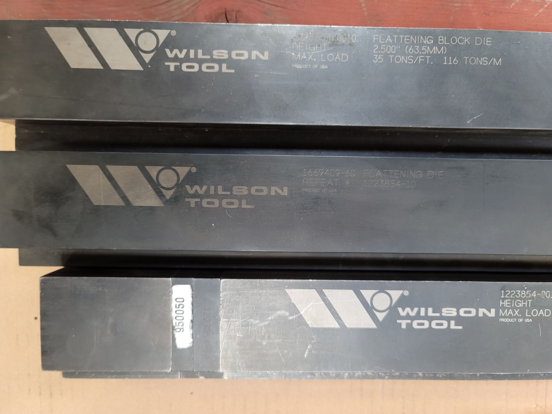 LOT - WILSON TOOL BRAKE DIES (SEE PHOTOS FOR SPECS)