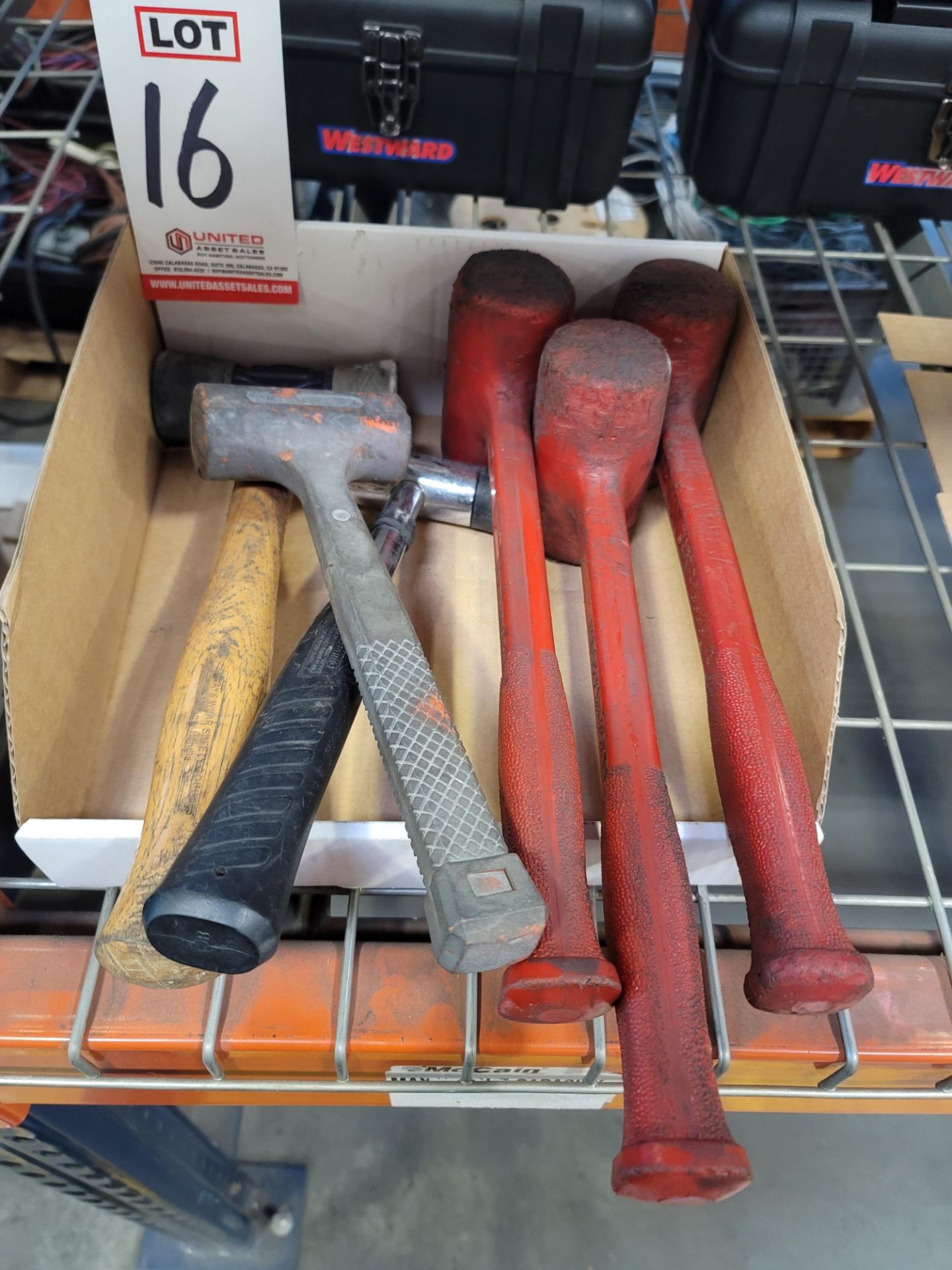 LOT - RUBBER HAMMERS