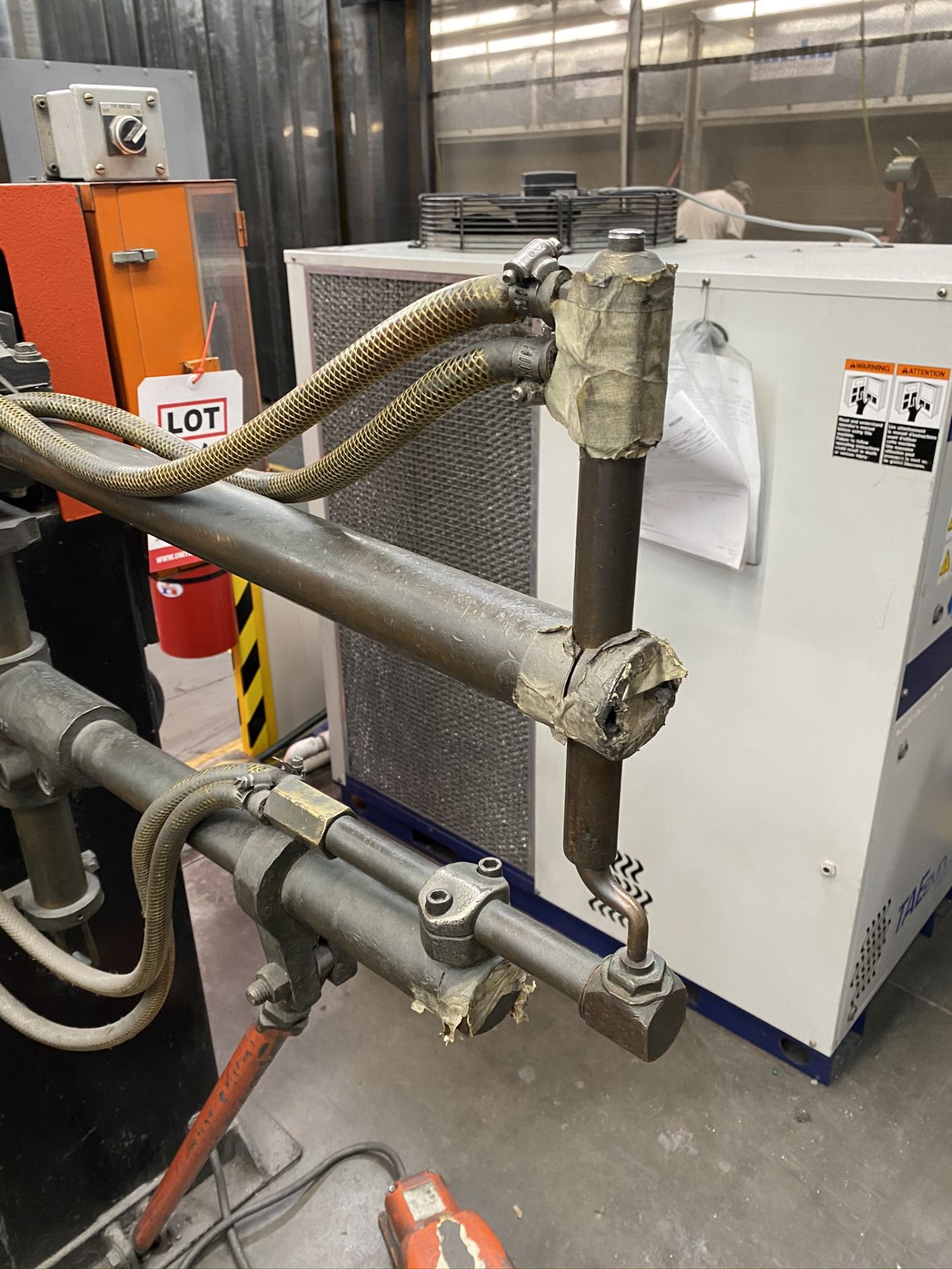 JANDA SPOT WELDER, 24” ARMS, 40 KVA, SINGLE PHASE MODEL 105 MICRP PROCESSOR CONTROL - Image 3 of 8