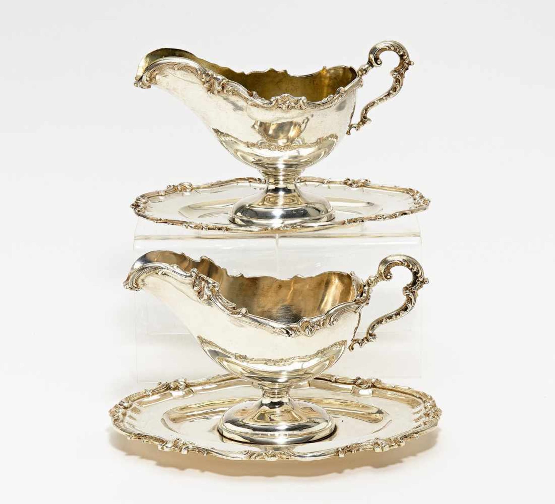 PAIR OF SILVER SAUCIERES ON MOUNTED STANDS STYLE ROCOCO. - Image 2 of 2