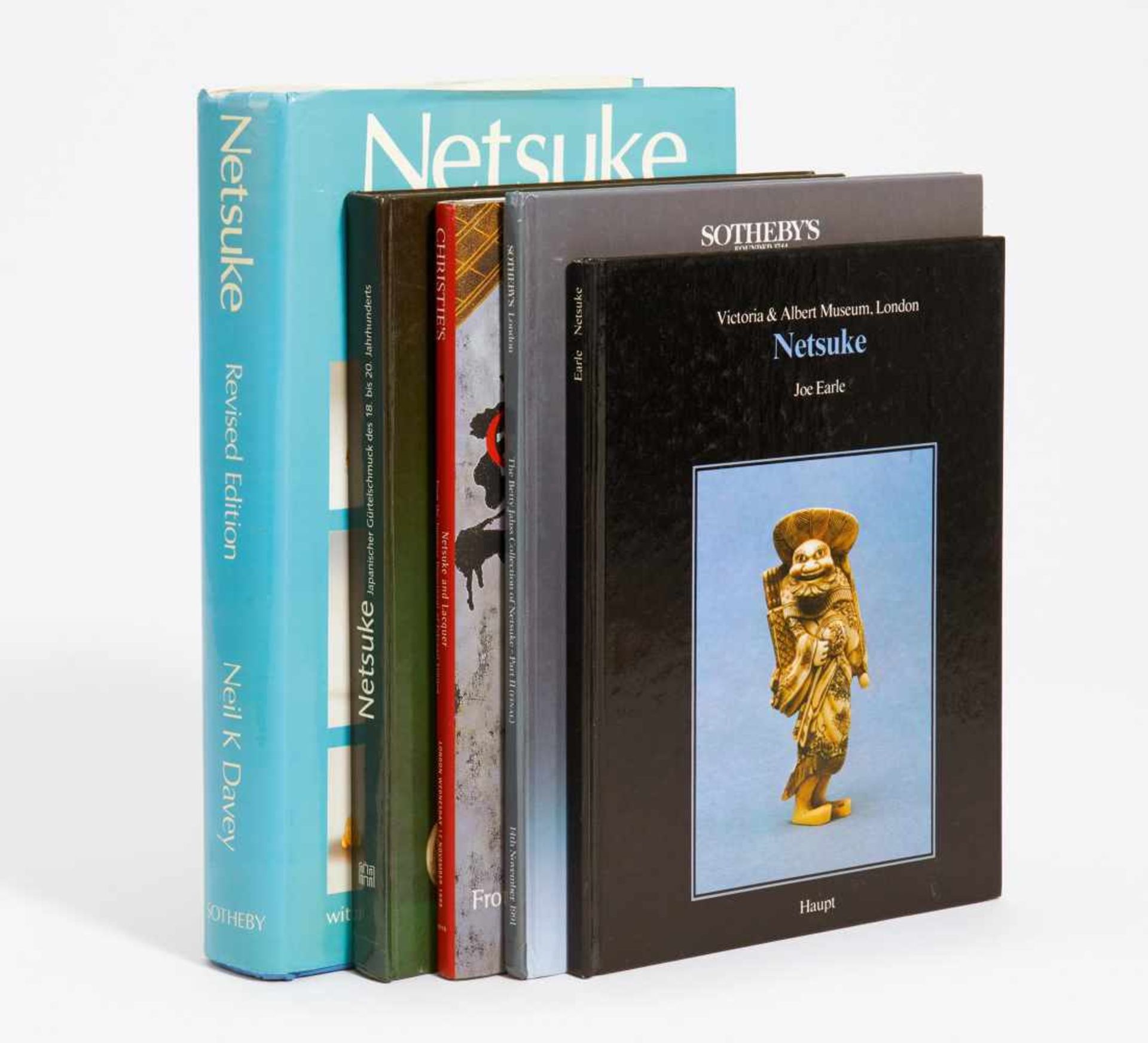 FIVE REFERENCE BOOKS ABOUT NETSUKE, INRÔ AND LACQUER. <
