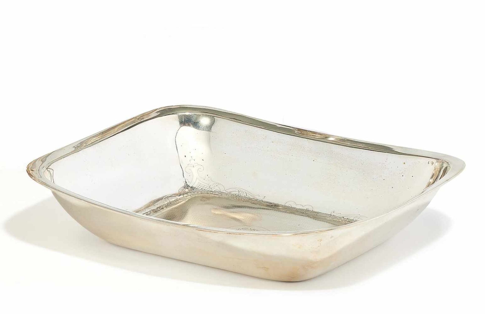 LARGE SILVER RECTANGULAR BOWL.