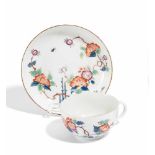 PORCELAIN CUP AND SAUCER WITH KAKIEMON DECOR.