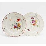TWO LARGE PORCELAIN PLATTERS WITH FLOWER BOUQUETS.