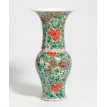 LARGE YEN YEN VASE WITH PEONIES AND FLYING PHOENIX BIRDS. Origin: China. Date: 19th-20th c.