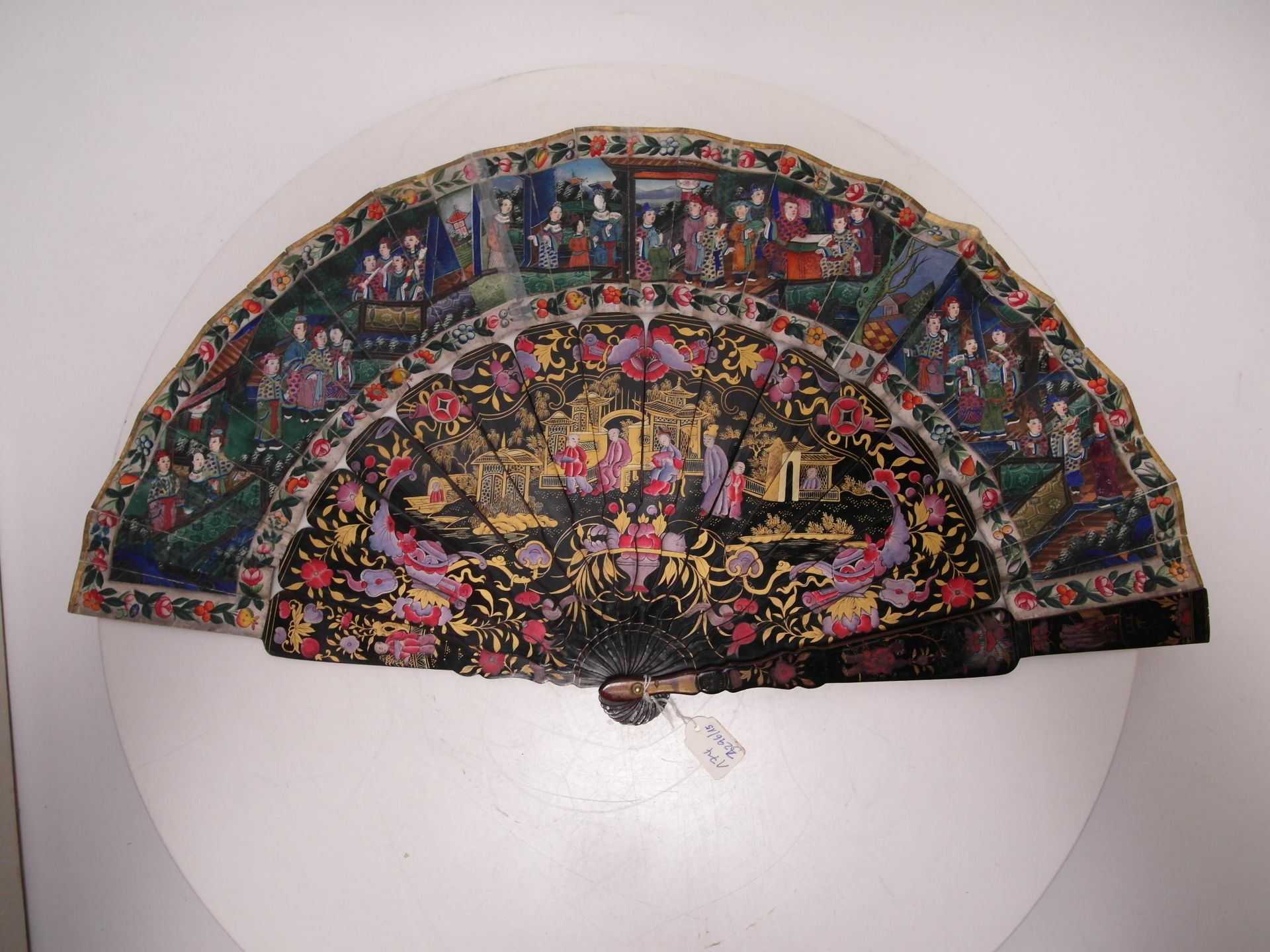 TWO FANS WITH GENRE SCENES, LANDSCAPES AND ANIMALS. Origin: China. Dynasty: Qing dynasty. Date: - Bild 10 aus 12