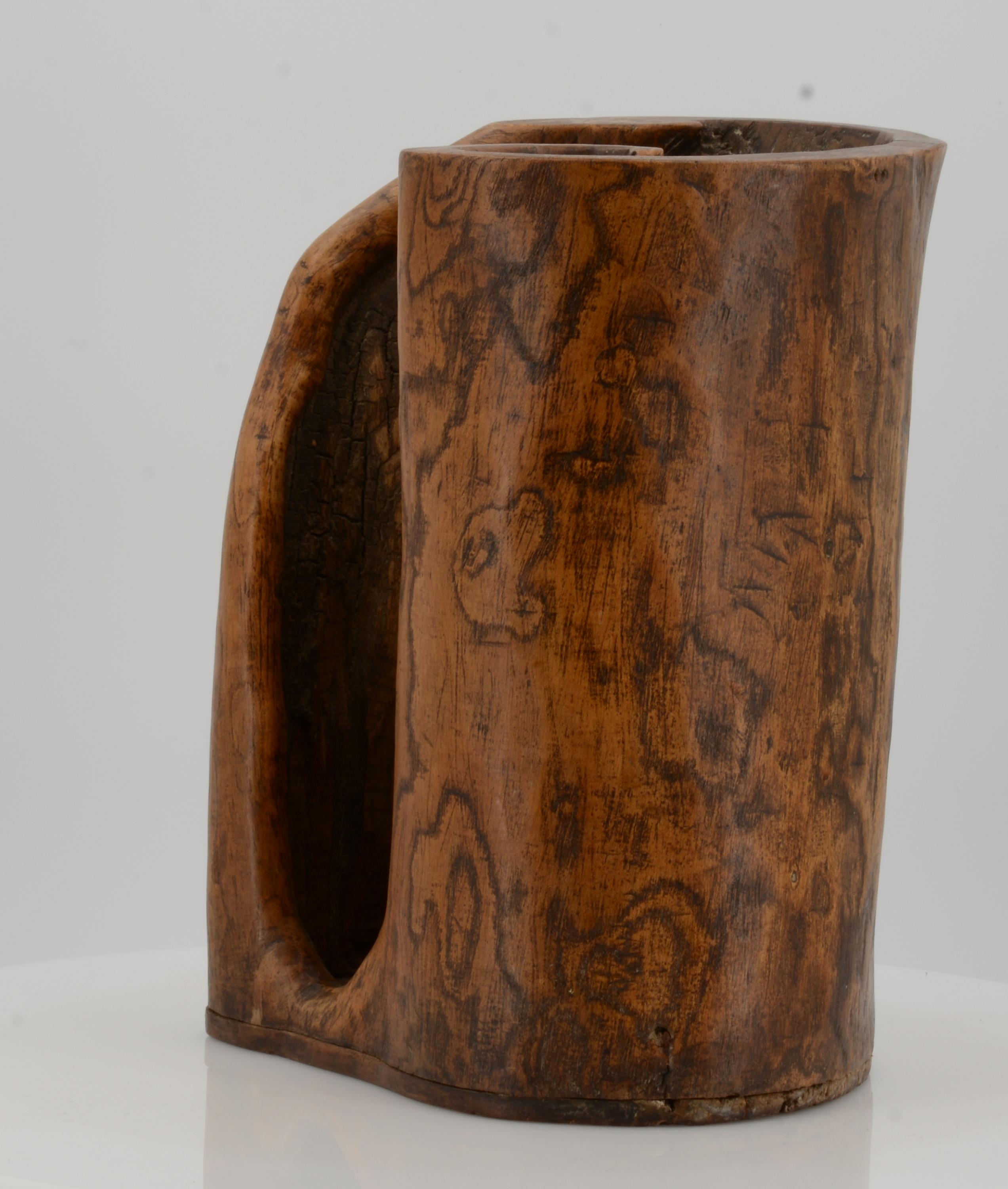 Title: Brush pot and document box with tray. Origin: China. Dynasty: Late Qing dynasty. Description: - Image 6 of 17