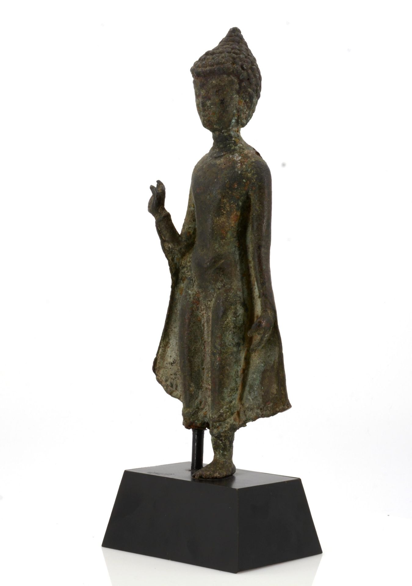 STANDING BUDDHA WITH OPEN CLOAK. Origin: Burma/Myanmar. Dynasty: Pagan period (839-1287). Date: - Bild 4 aus 10