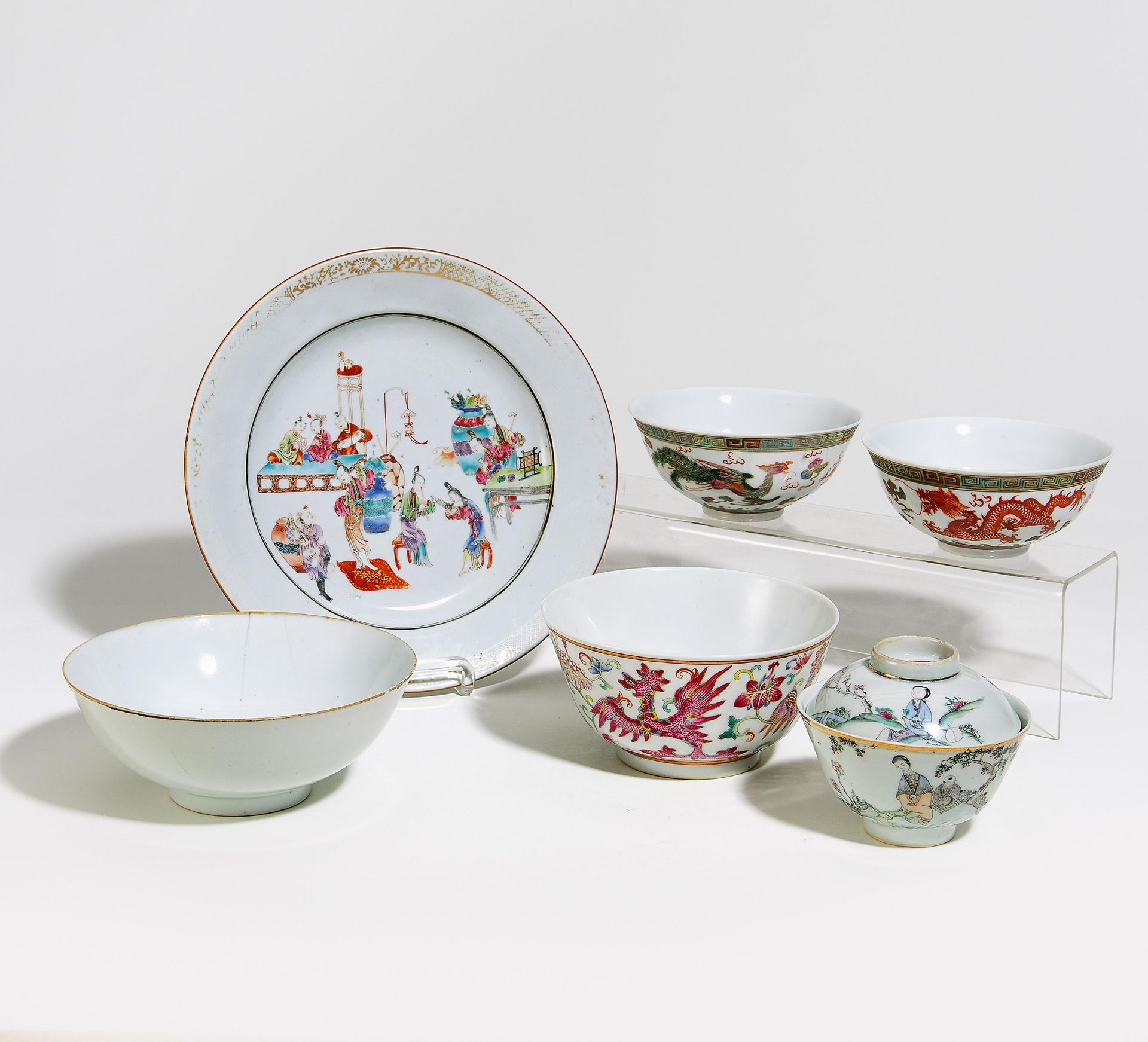 LOT OF SIX PORCELAIN PIECES. Origin: China. Dynasty: Qing dynasty and later. Date: 18th-20th c.