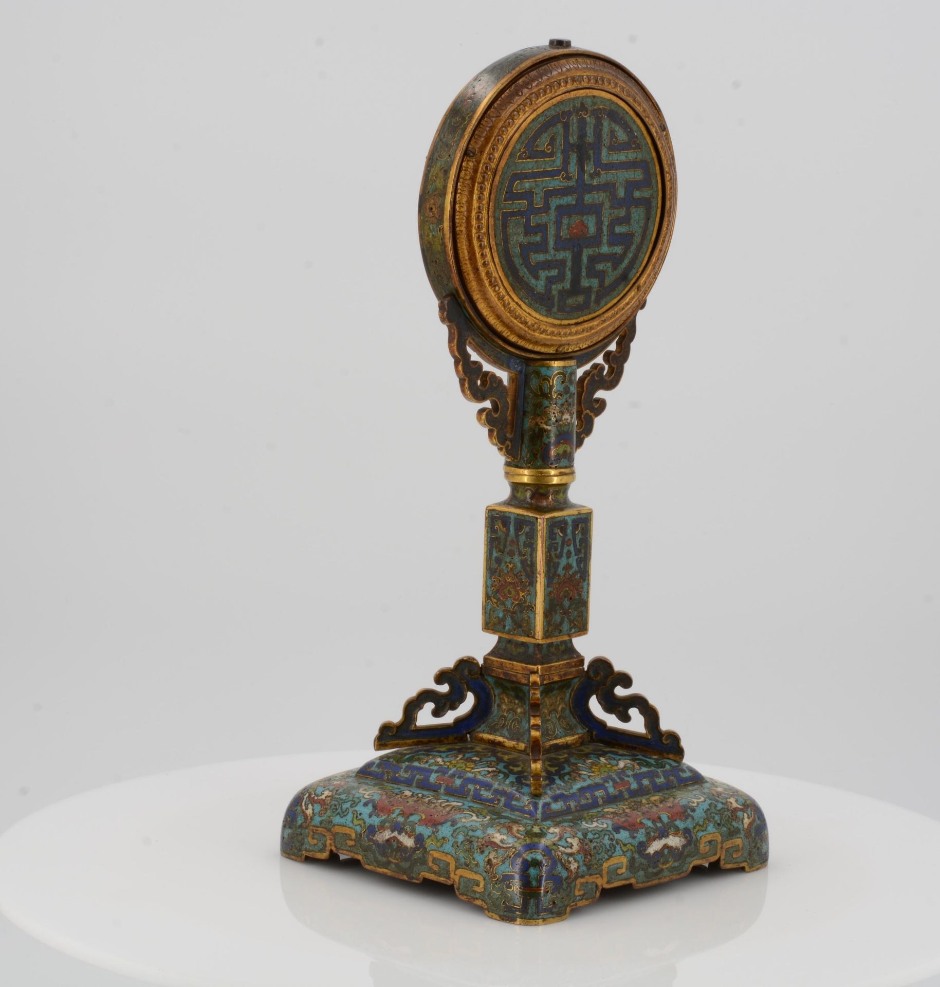 ALTAR DECORATION IN THE SHAPE OF A REVOLVING DRUM. Origin: China. Dynasty: Qing dynasty. Date: - Bild 6 aus 15