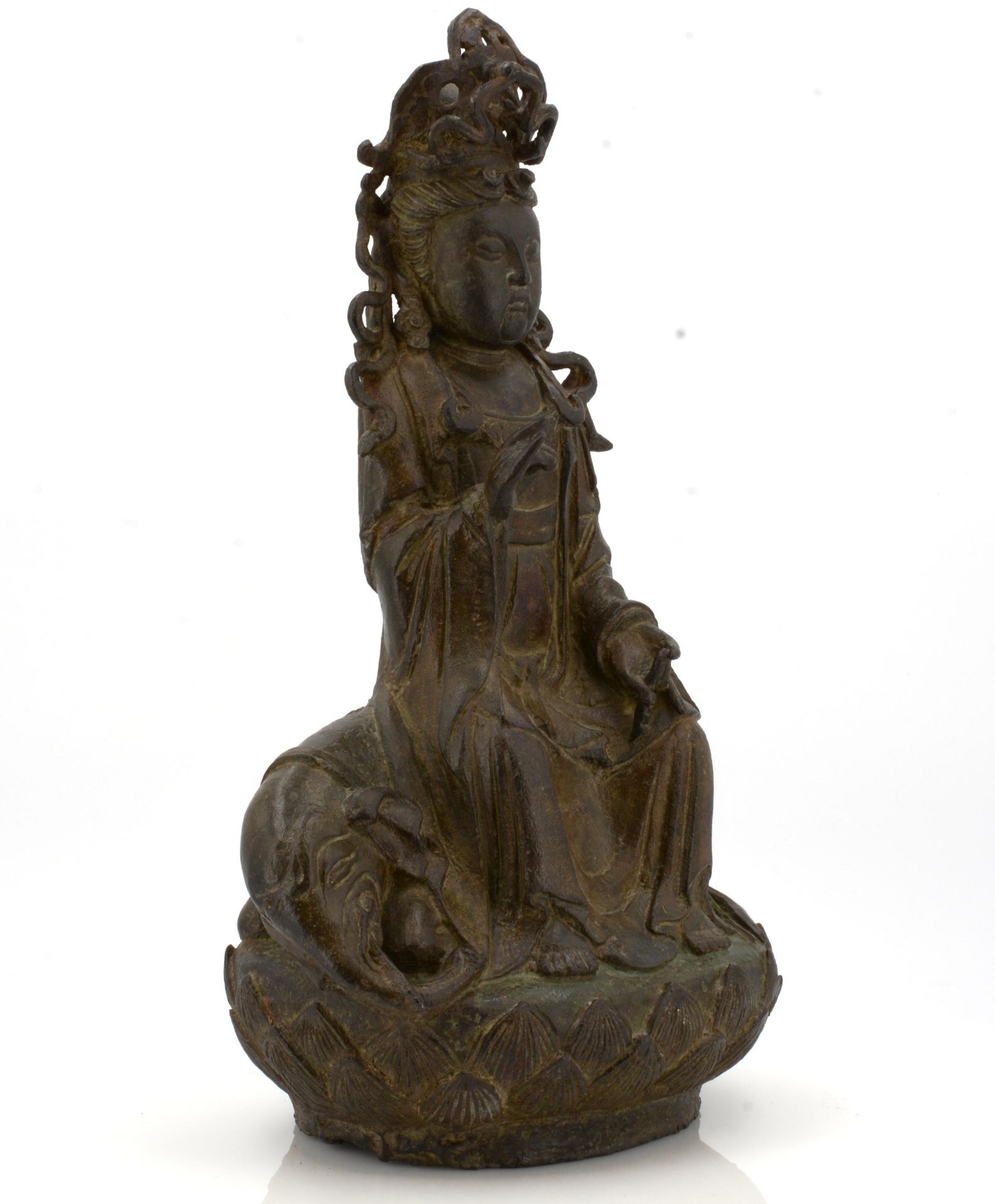 GUANYIN ON ELEPHANT. Origin: China. Dynasty: In the style of the early Ming dynasty, but later. - Bild 9 aus 10