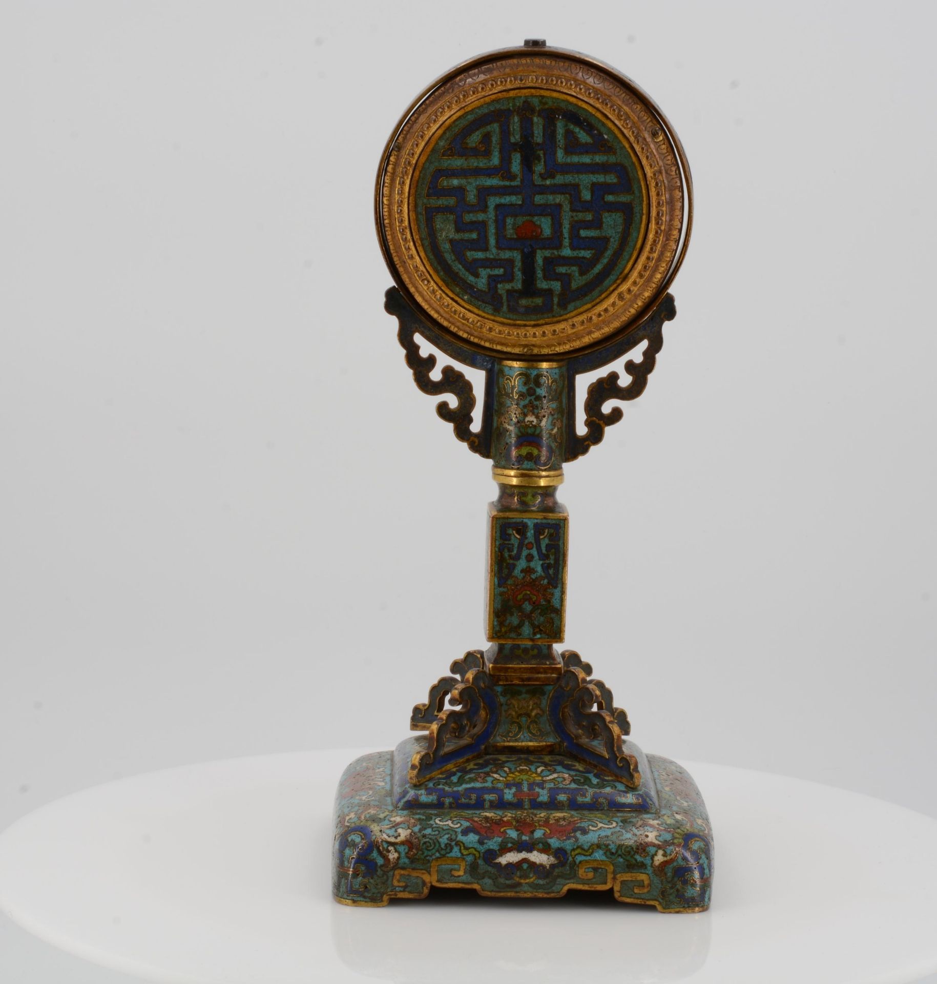 ALTAR DECORATION IN THE SHAPE OF A REVOLVING DRUM. Origin: China. Dynasty: Qing dynasty. Date: - Bild 7 aus 15