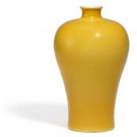 ELEGANT YELLOW GLAZED MEIPING VASE. Origin: China. Technique: Porcelain with monochrome yellow