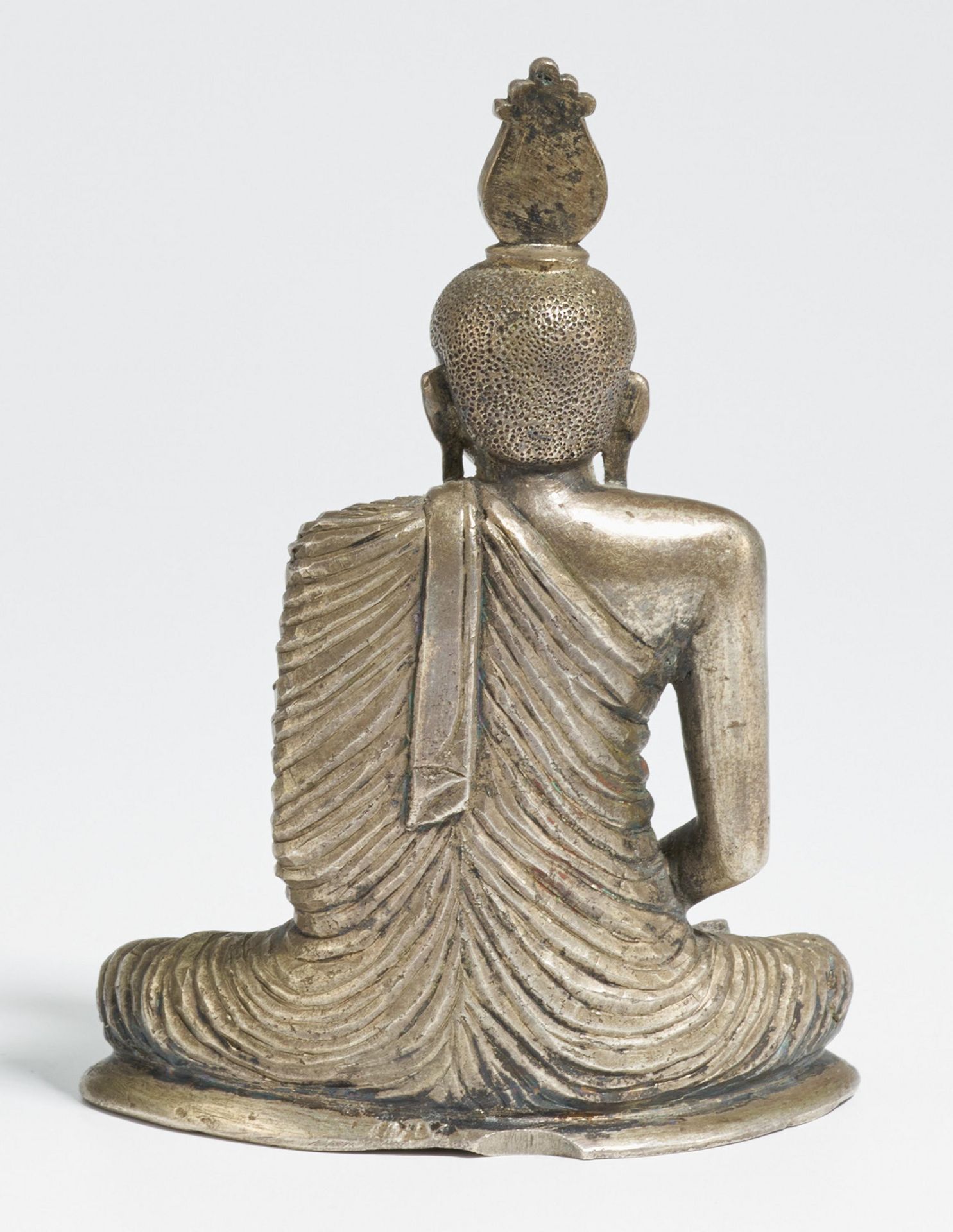 BUDDHA SAMADHI. Origin: Sri Lanka/Ceylon. Date: 19th c. Technique: Silver. Thick-walled cast with - Bild 2 aus 6