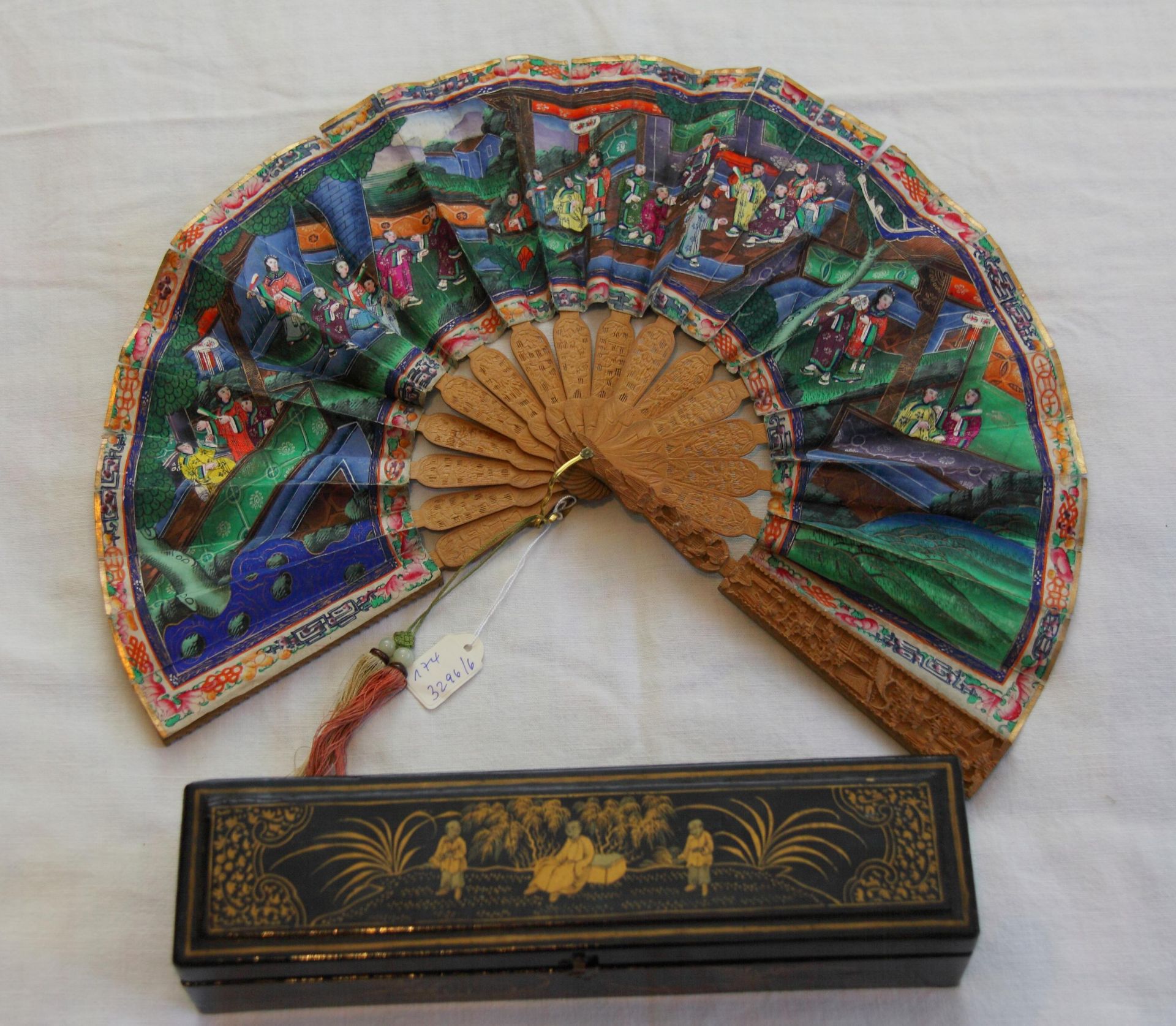 TWO FANS WITH GENRE SCENES, LANDSCAPES AND FLOWERS. Origin: China. Dynasty: Qing dynasty. Date: - Bild 3 aus 11
