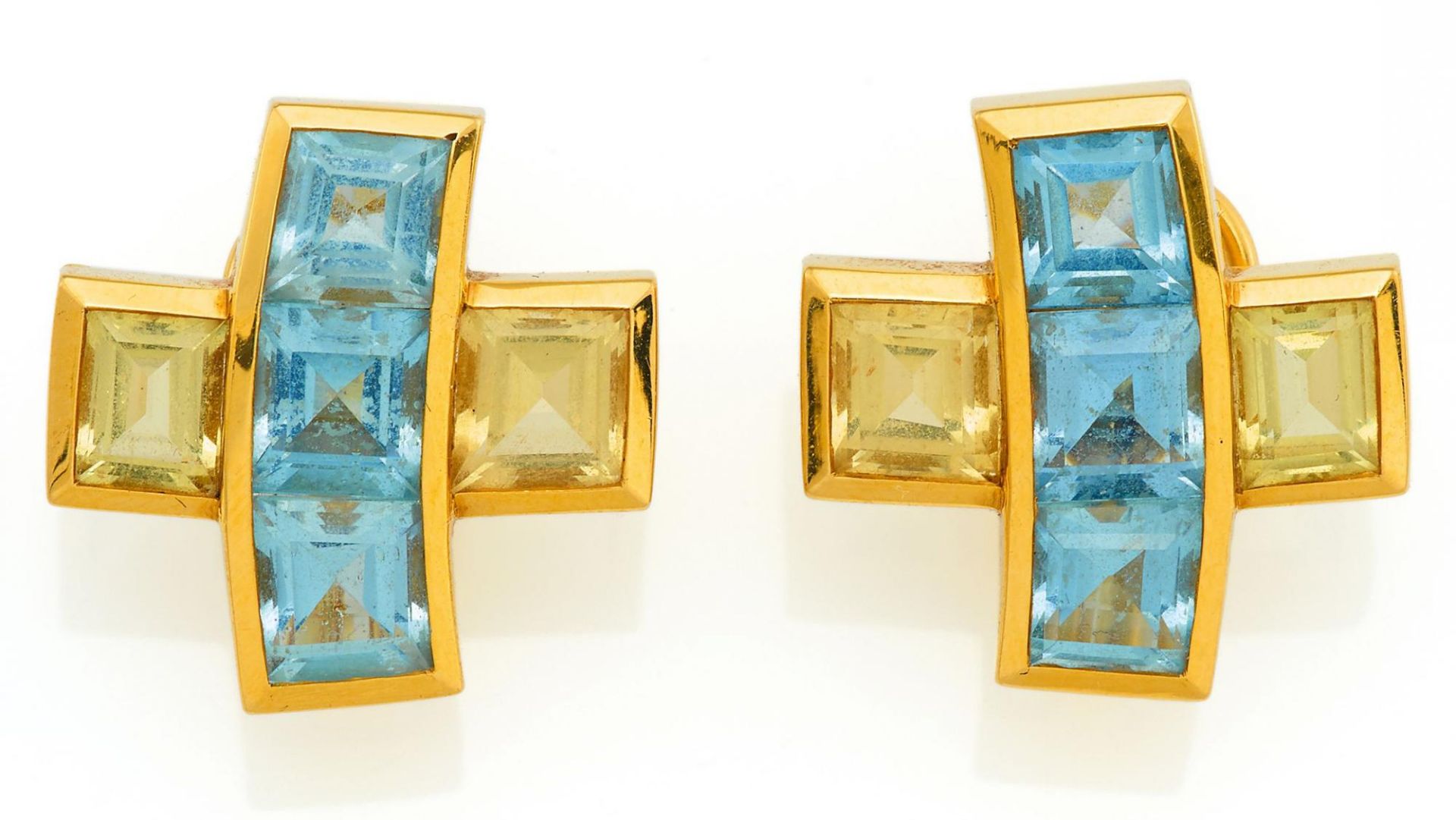 CADA1968 MunichGemstone-Ear Stud Clips. Origin: Germany. Date: 2000s. Material: 750/- yellow gold,