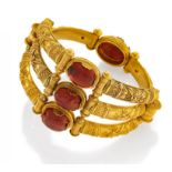 CASTELLANI1814 - 1914Bangle. Origin: Italy. Date: 1860s. Material: 750/- yellow gold, tested.