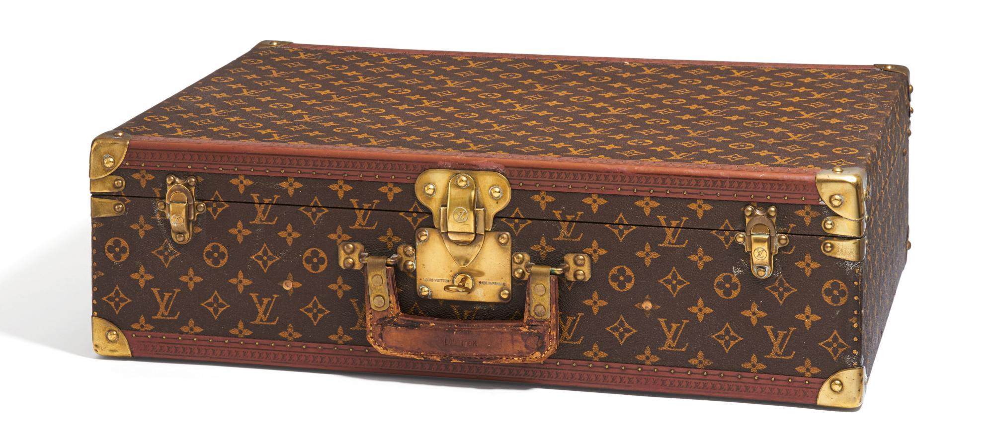 VUITTON, LOUISAlzer 60. Suitcase. Origin: France. Date: 1980s. Measurement: 60,0 x 42,0 x 17,0cm.