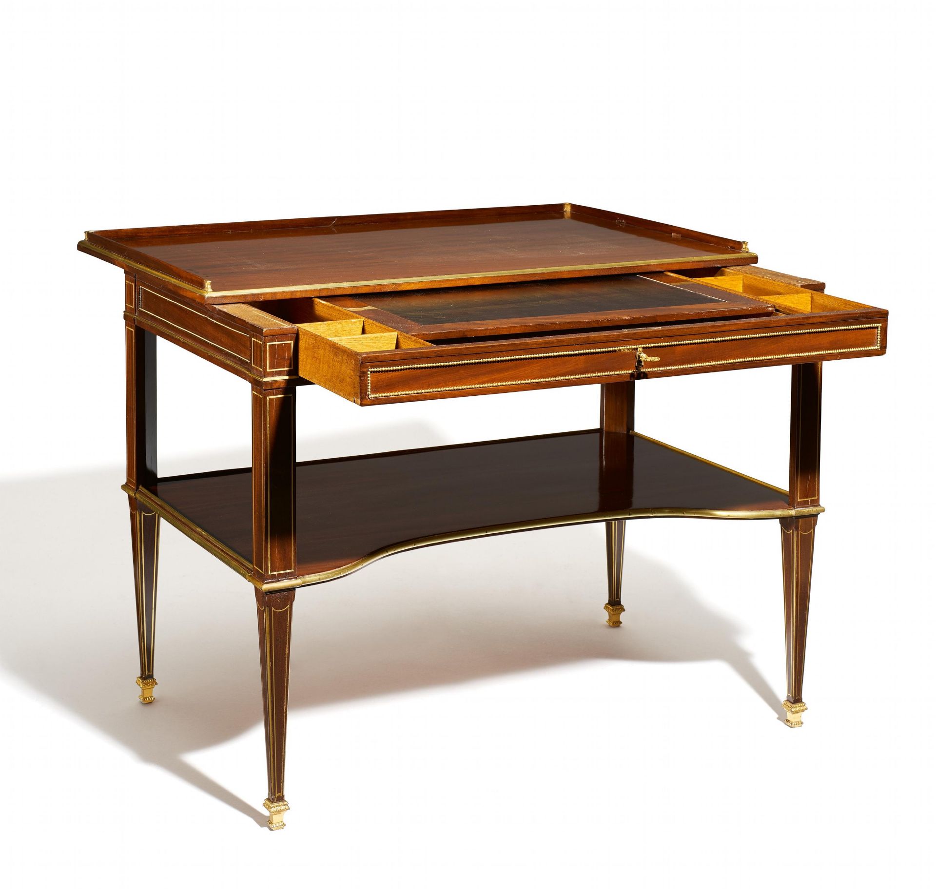 CLASSICISTICAL WRITING DESK MADE OF MAHOGANY ON SOFTWOOD AND LIME WOOD WITH CHERRY WOOD VENEER.