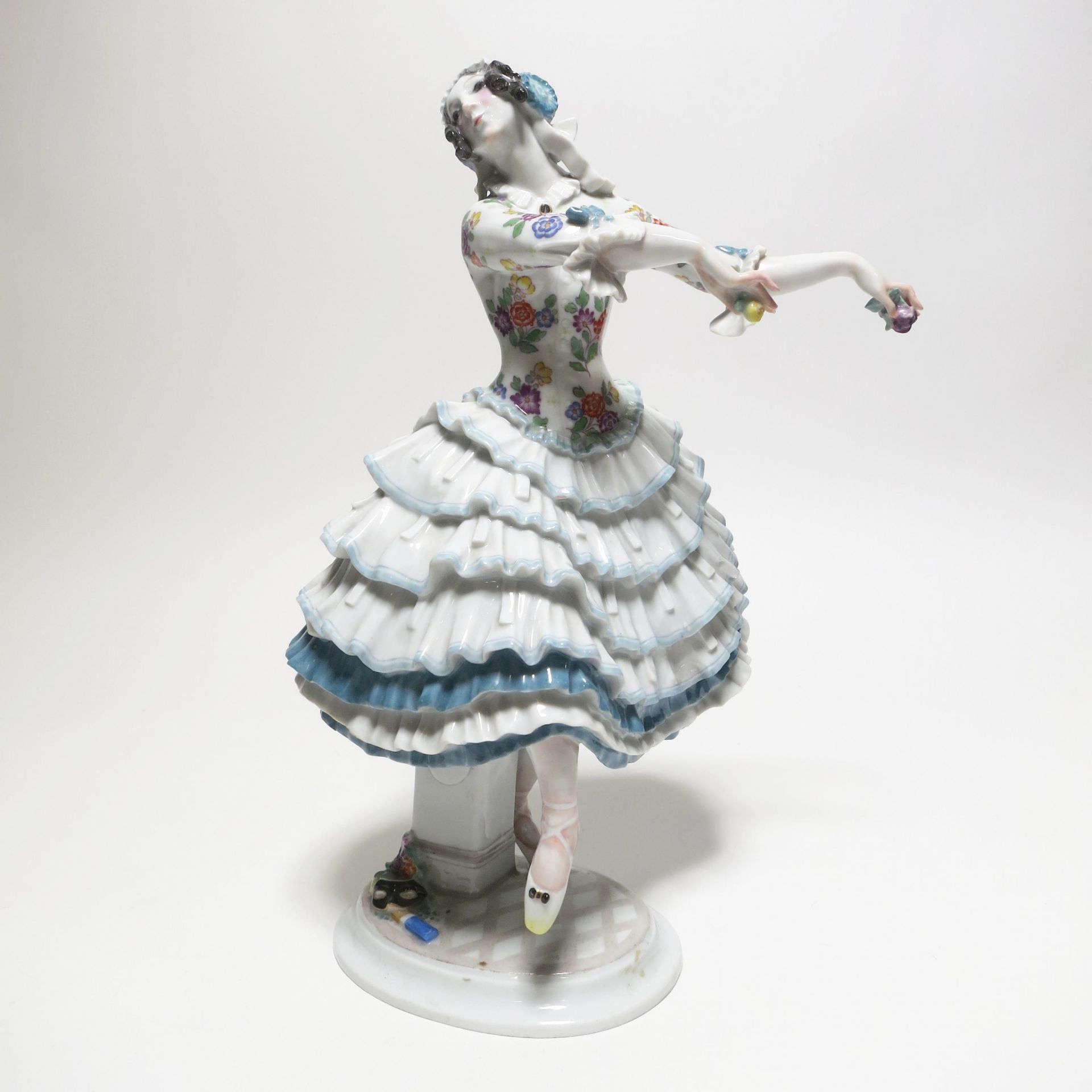 PORCELAIN FIGURINES 'RUSSIAN BALLET'. Meissen. Maker/Designer: Models P. Scheurich, 1913. Technique: - Bild 7 aus 25