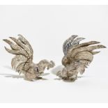 TWO FIGHTING SILVER ROOSTERS. Presumably France. Date: 20th century. Technique: Silver. Ca. 2170g.