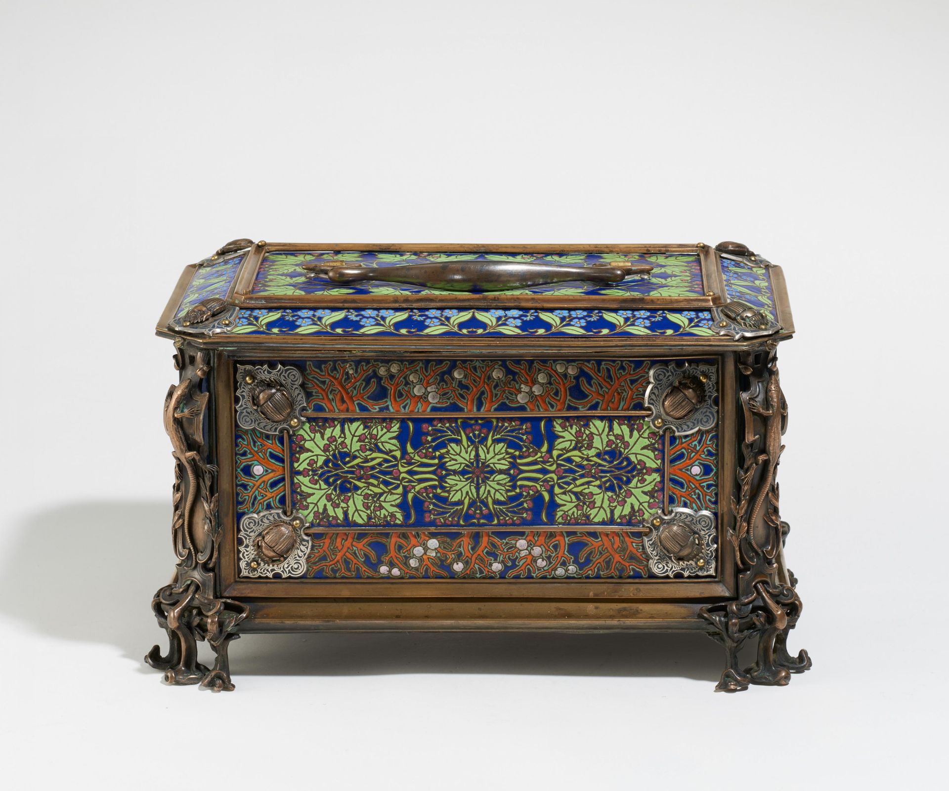 LARGE ART NOUVEAU CASKET WITH SCARABS MADE OF BRONZE, ENAMEL, SILVER MOUNTINGS WITH AN INTERIOR OF - Bild 5 aus 6