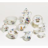 PORCELAIN COFFEE- AND TEA SERVICE WITH OPPULENT BIRD DECOR. Meissen. Date: Around 1760/70.