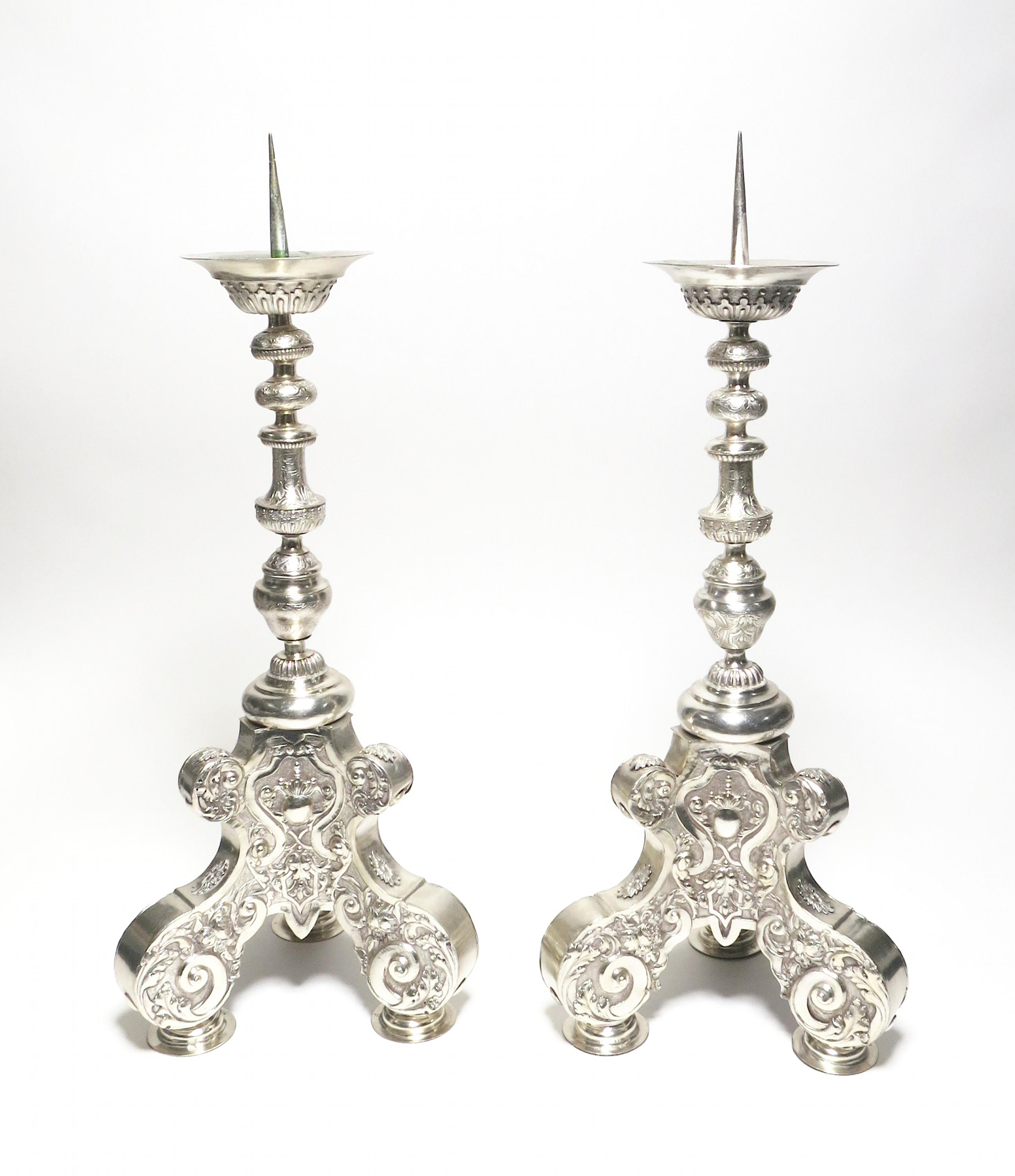 PAIR OF SILVER ALTAR CANDLESTICKS. Sopron (Ödenburg). Date: Around 1720. Maker/Designer: Henricus - Image 2 of 6