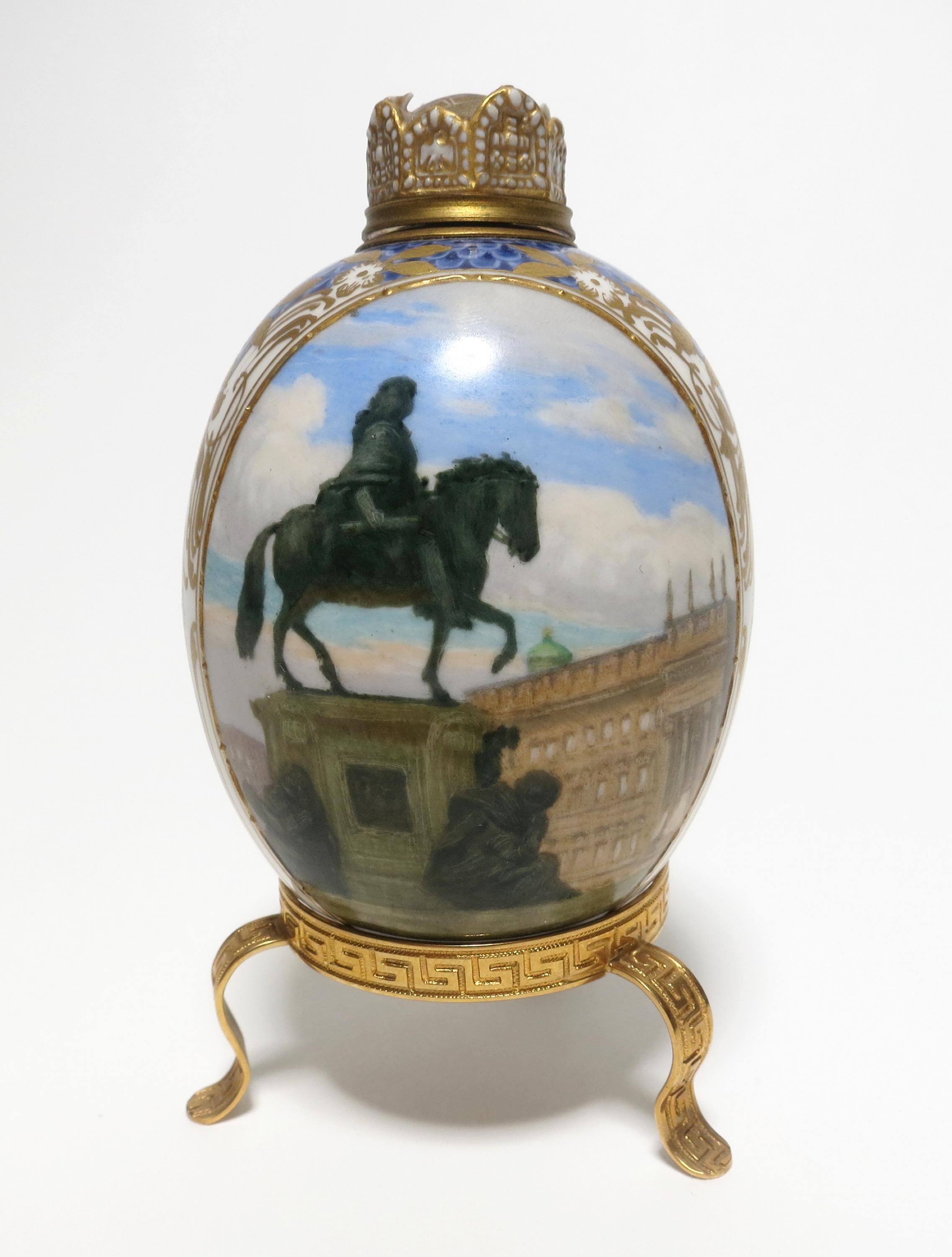 PORCELAIN EASTER EGG FLACON WITH VIEW OF BERLIN. KPM. Berlin. Date: 19th century. Technique: