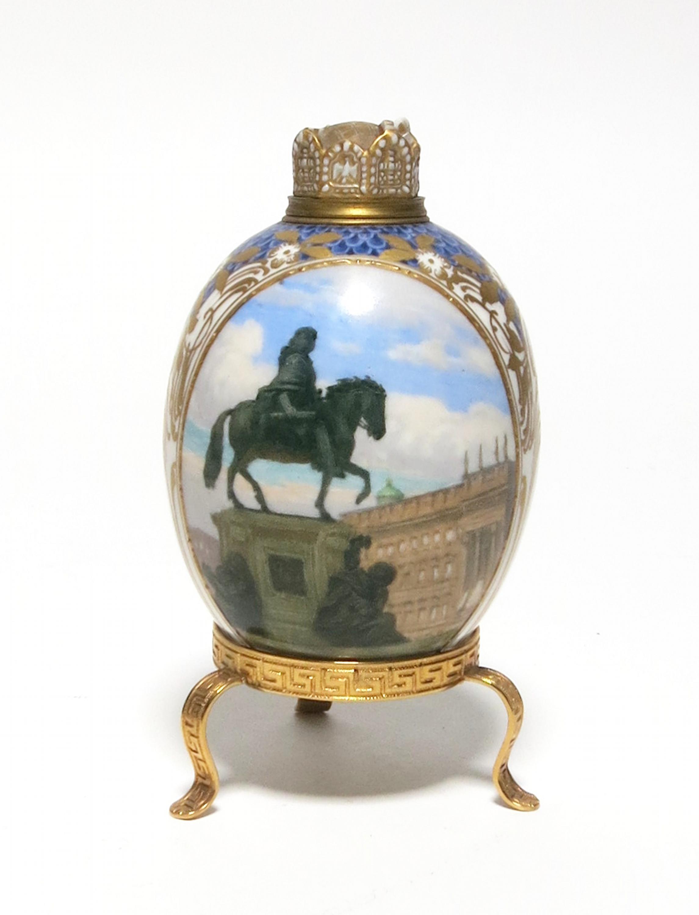 PORCELAIN EASTER EGG FLACON WITH VIEW OF BERLIN. KPM. Berlin. Date: 19th century. Technique: - Image 2 of 5