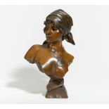 BRONZE BUST OF A YOUNG GIRL. Villanis, Emmanuel. 1880 Lille - 1920 ParisTechnique: Bronze.