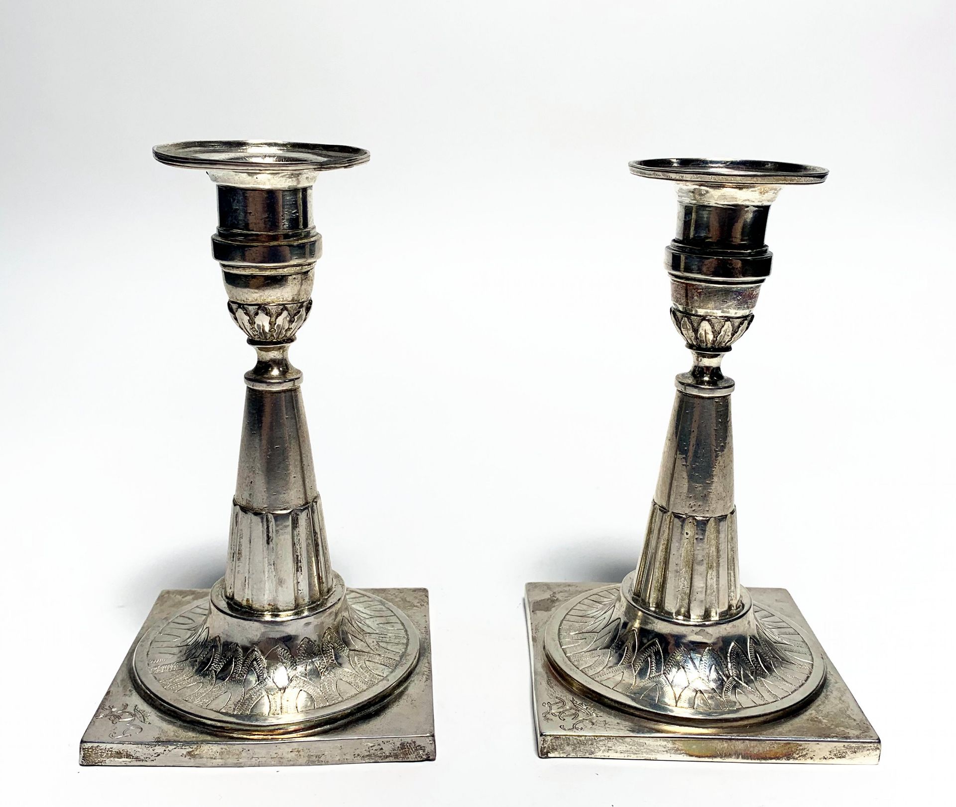 SIX SILVER CLASSICISM CANDLESTICKS. Augsburg. Date: 1785-87. Maker/Designer: Friedrich Jakob Biller. - Bild 9 aus 15